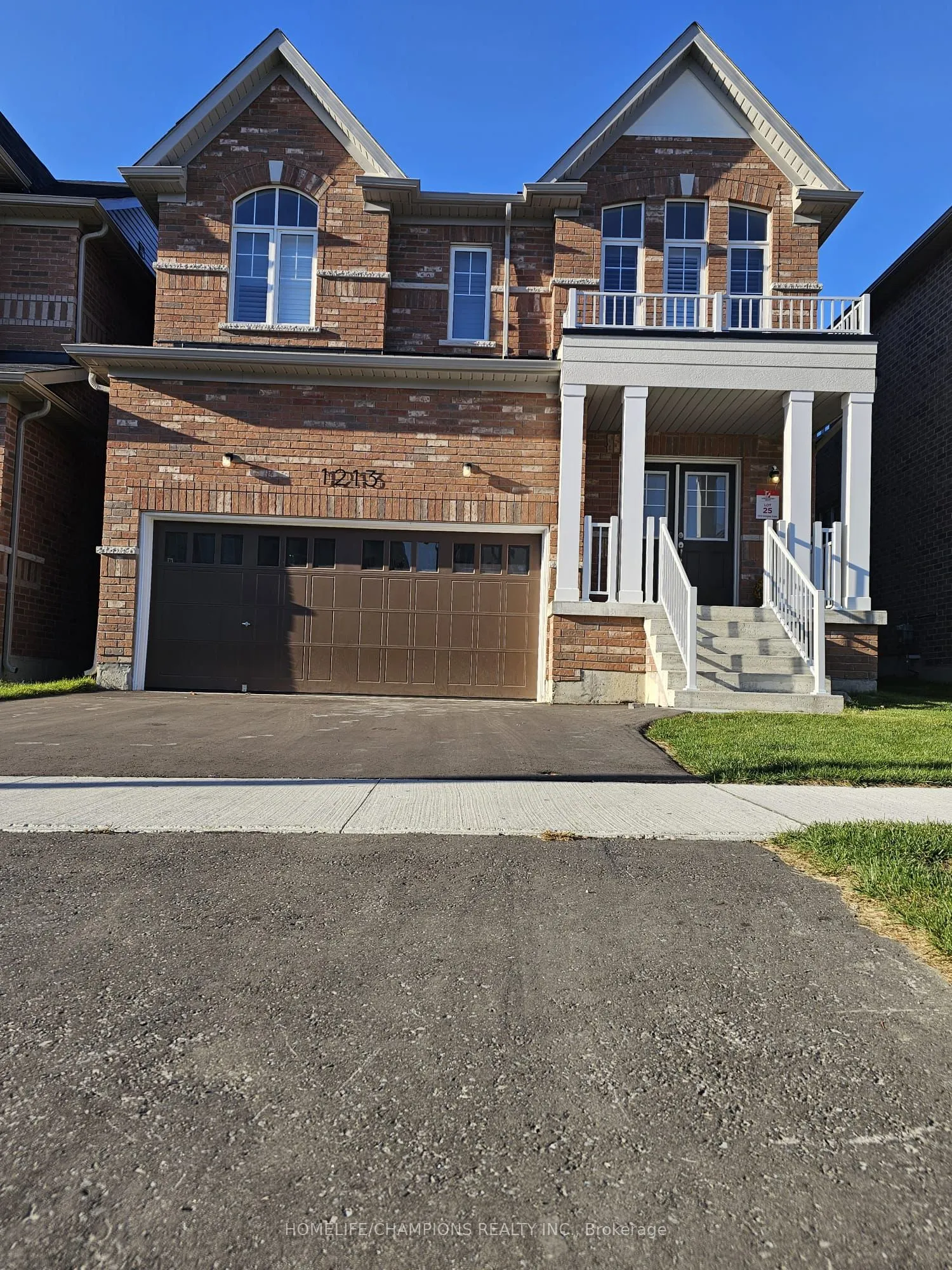 1213 Drinkle Crescent