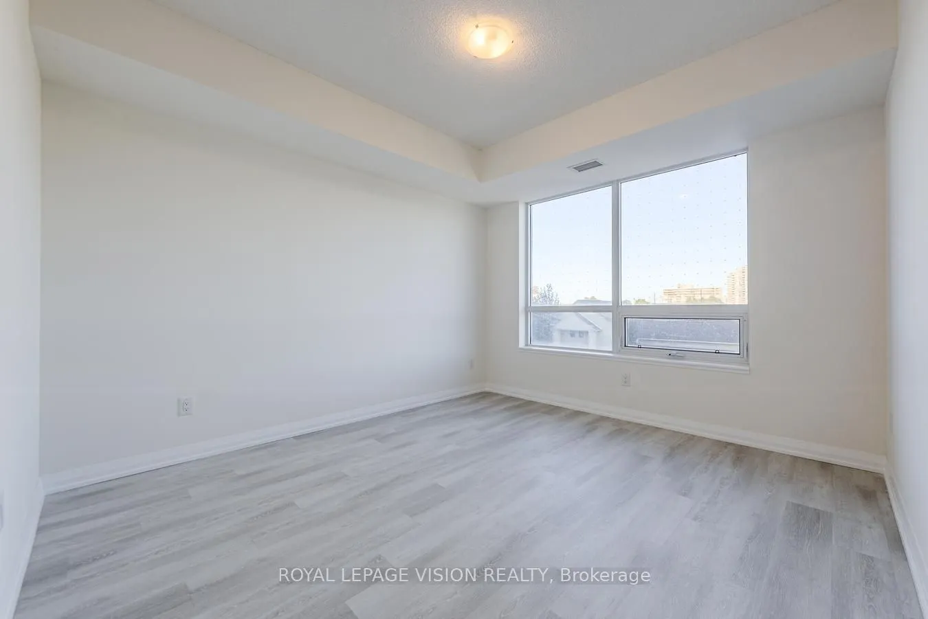 3270 Sheppard Avenue E, #322
