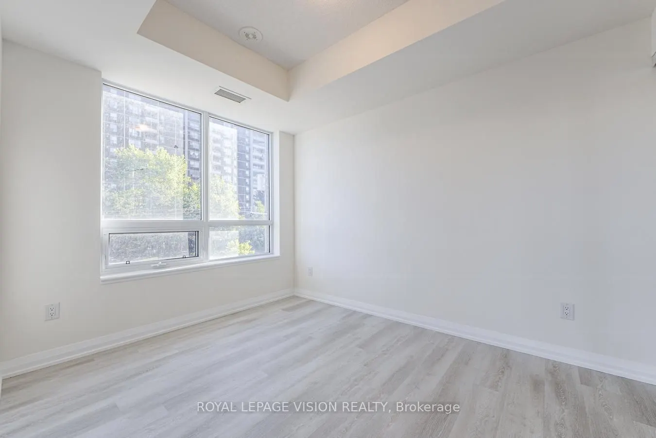 3270 Sheppard Avenue E, #322