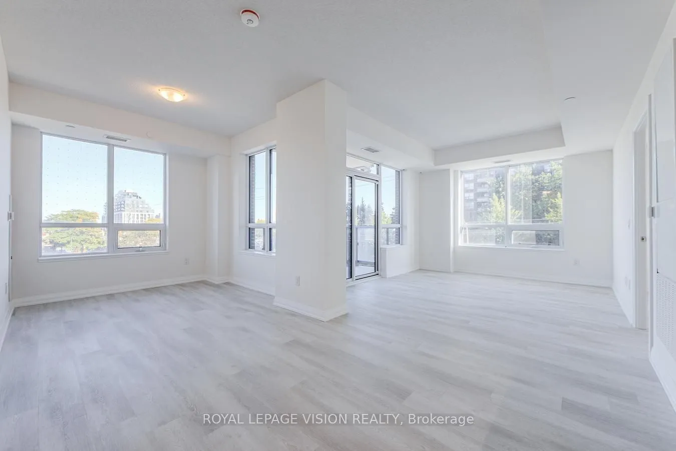 3270 Sheppard Avenue E, #322
