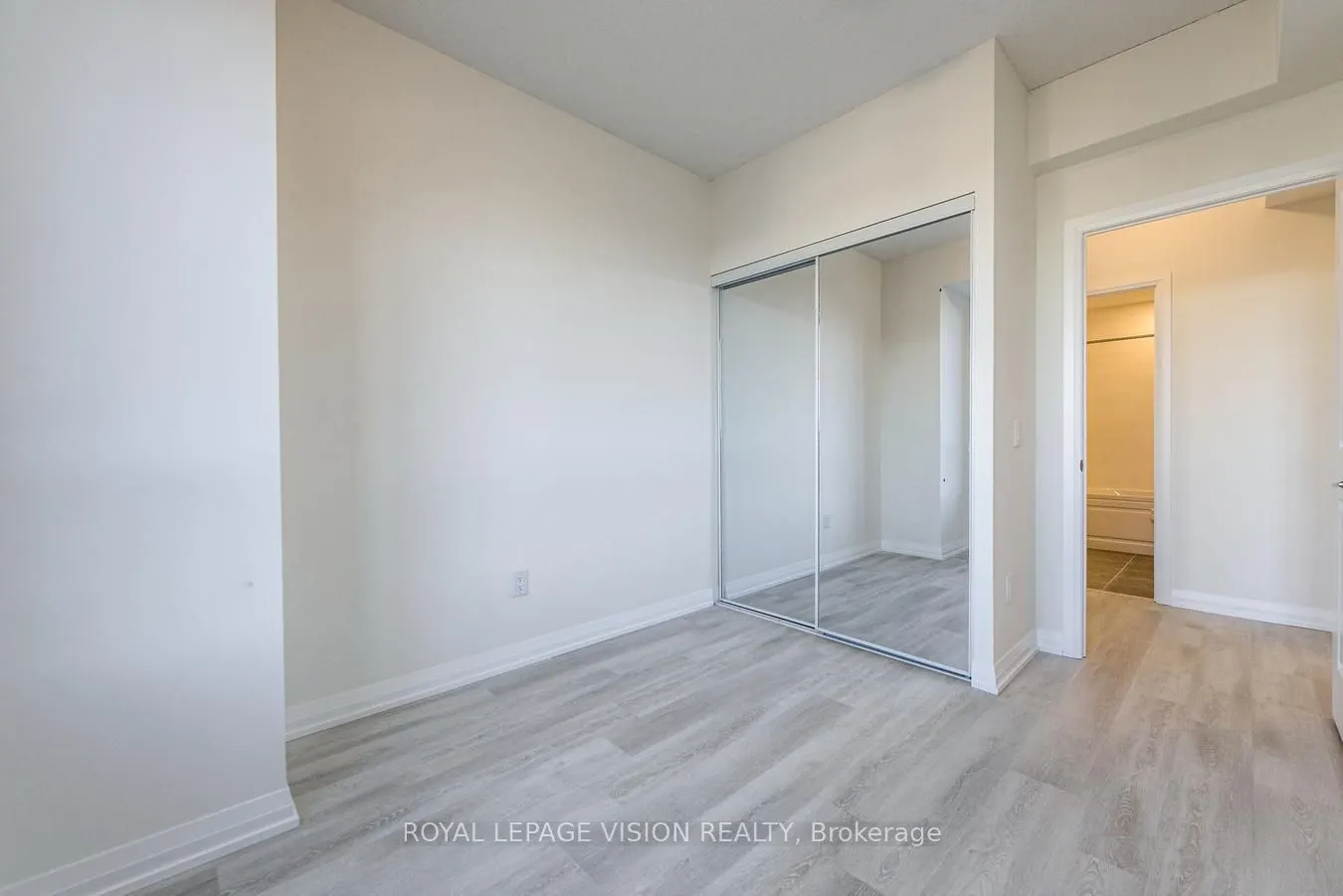 3270 Sheppard Avenue E, #322