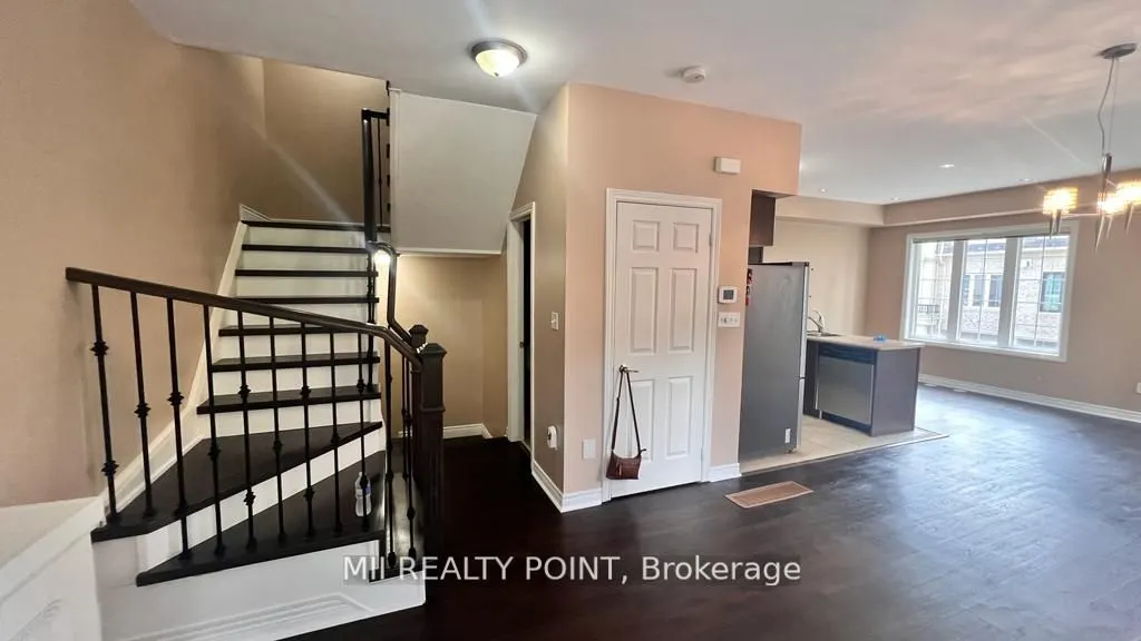 1250 St. Martins Drive, #89