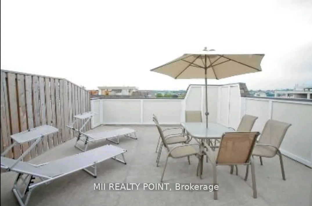 1250 St. Martins Drive, #89