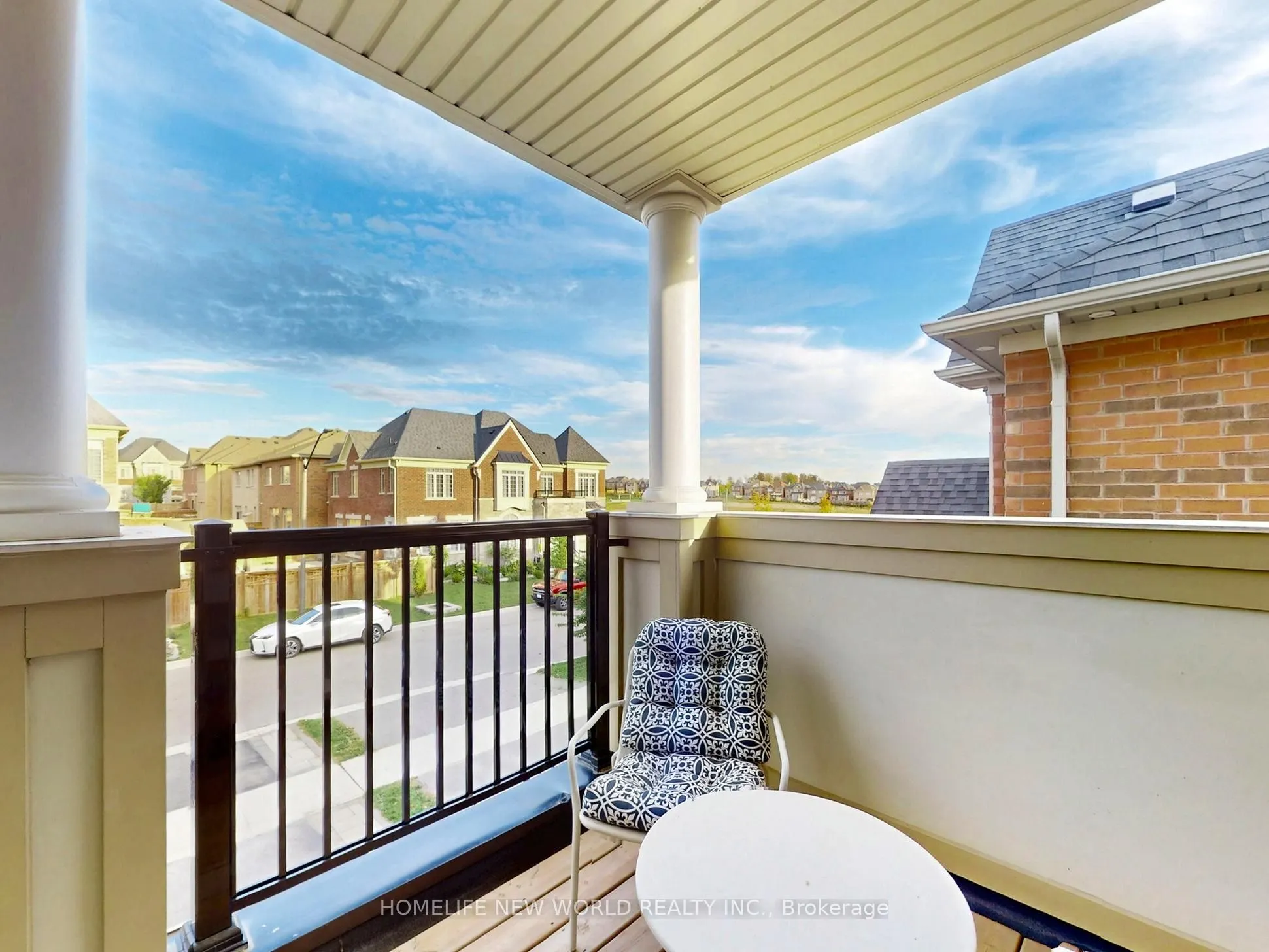 40 St Ives Crescent