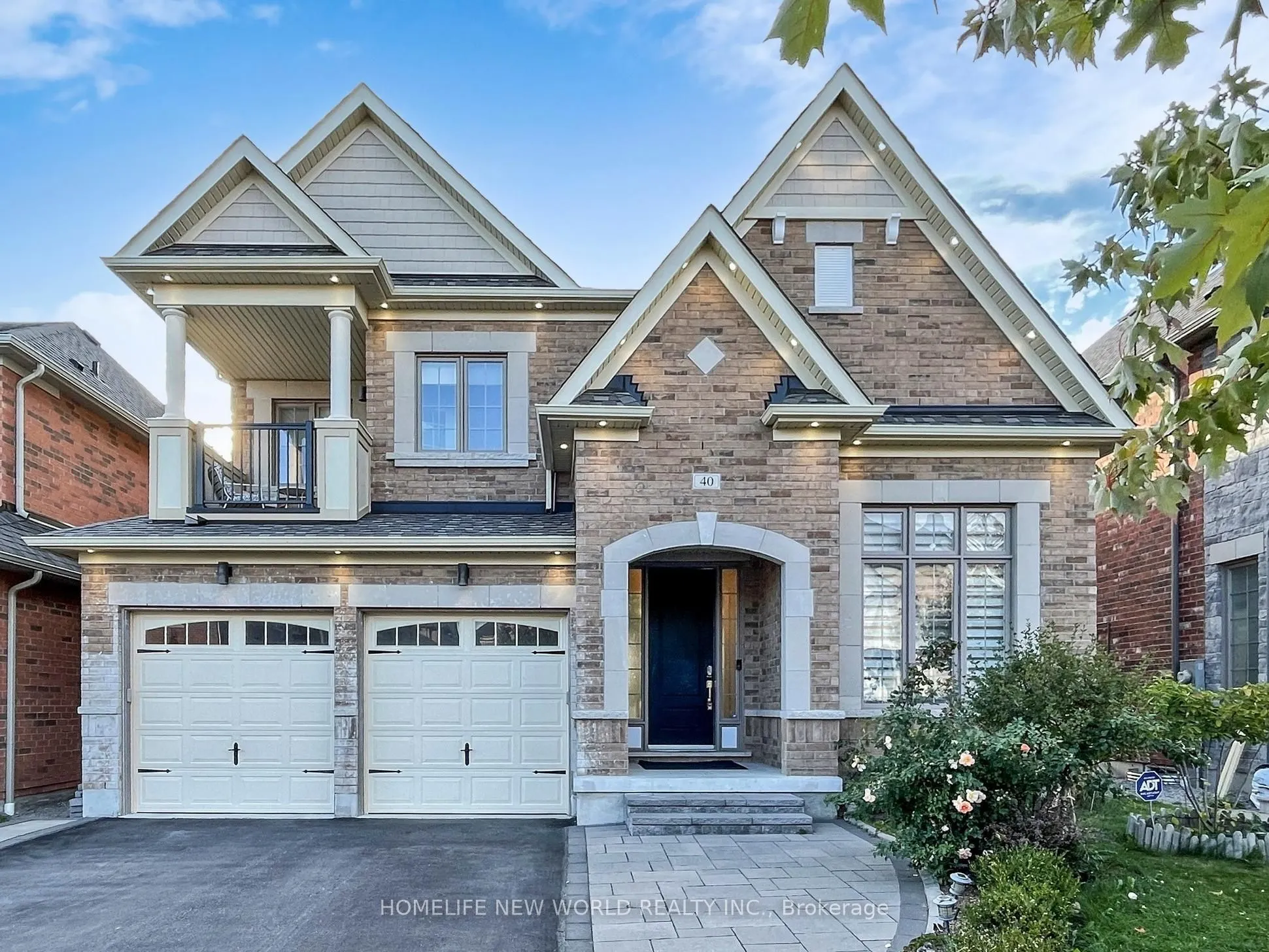 40 St Ives Crescent