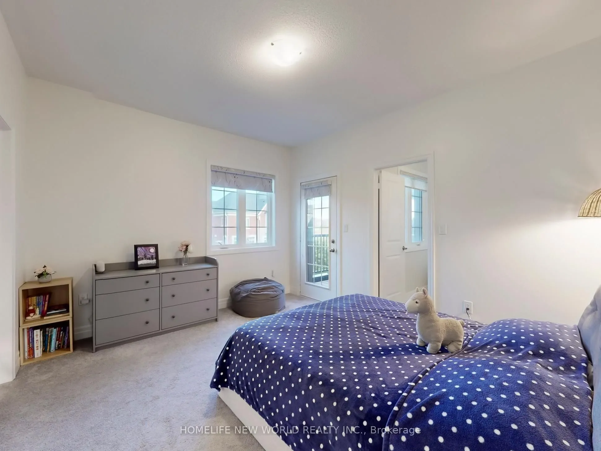 40 St Ives Crescent