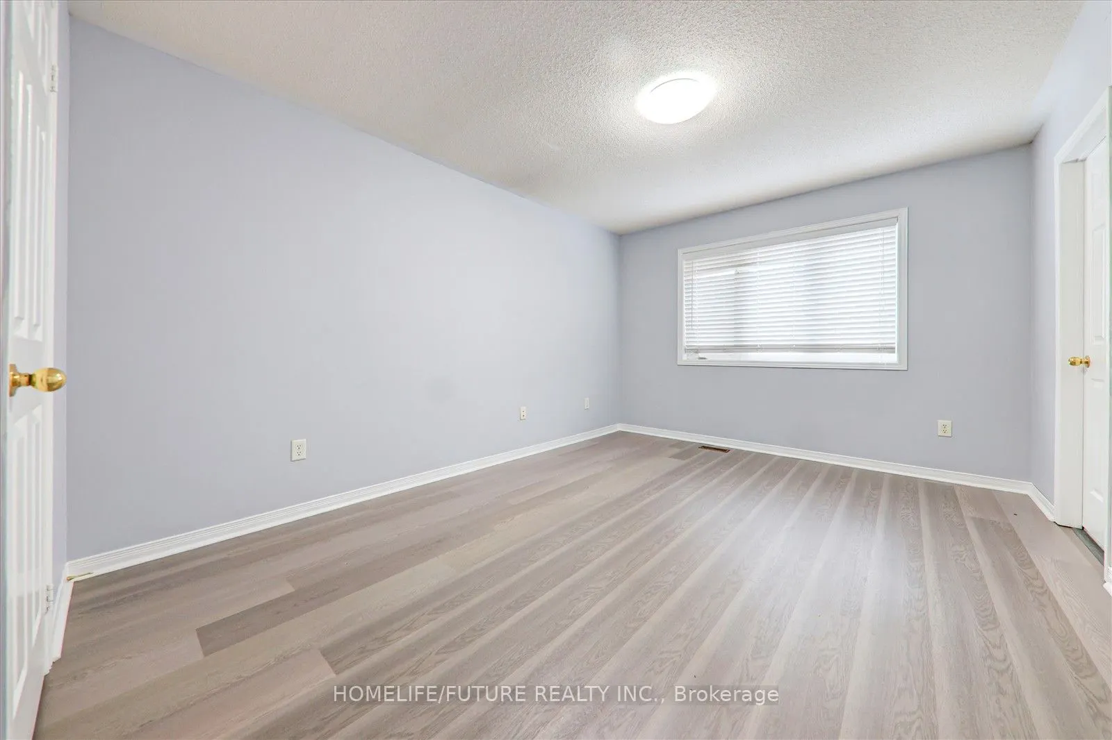 221 Hupfield Trail, #Main & 2nd