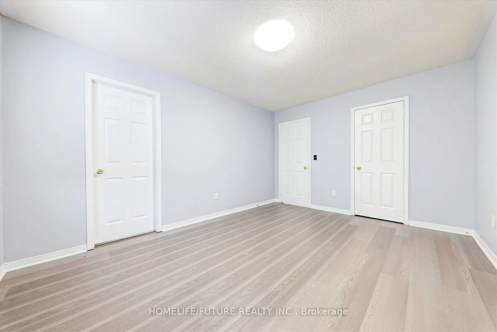 221 Hupfield Trail, #Main & 2nd