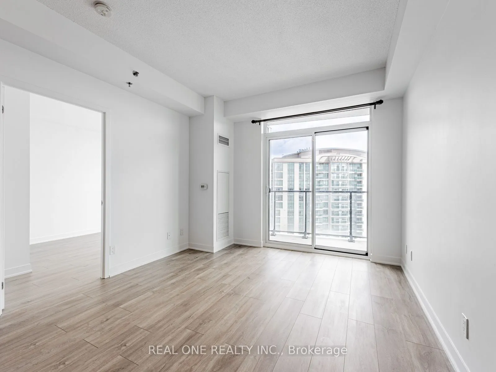 195 Bonis Avenue, #2206