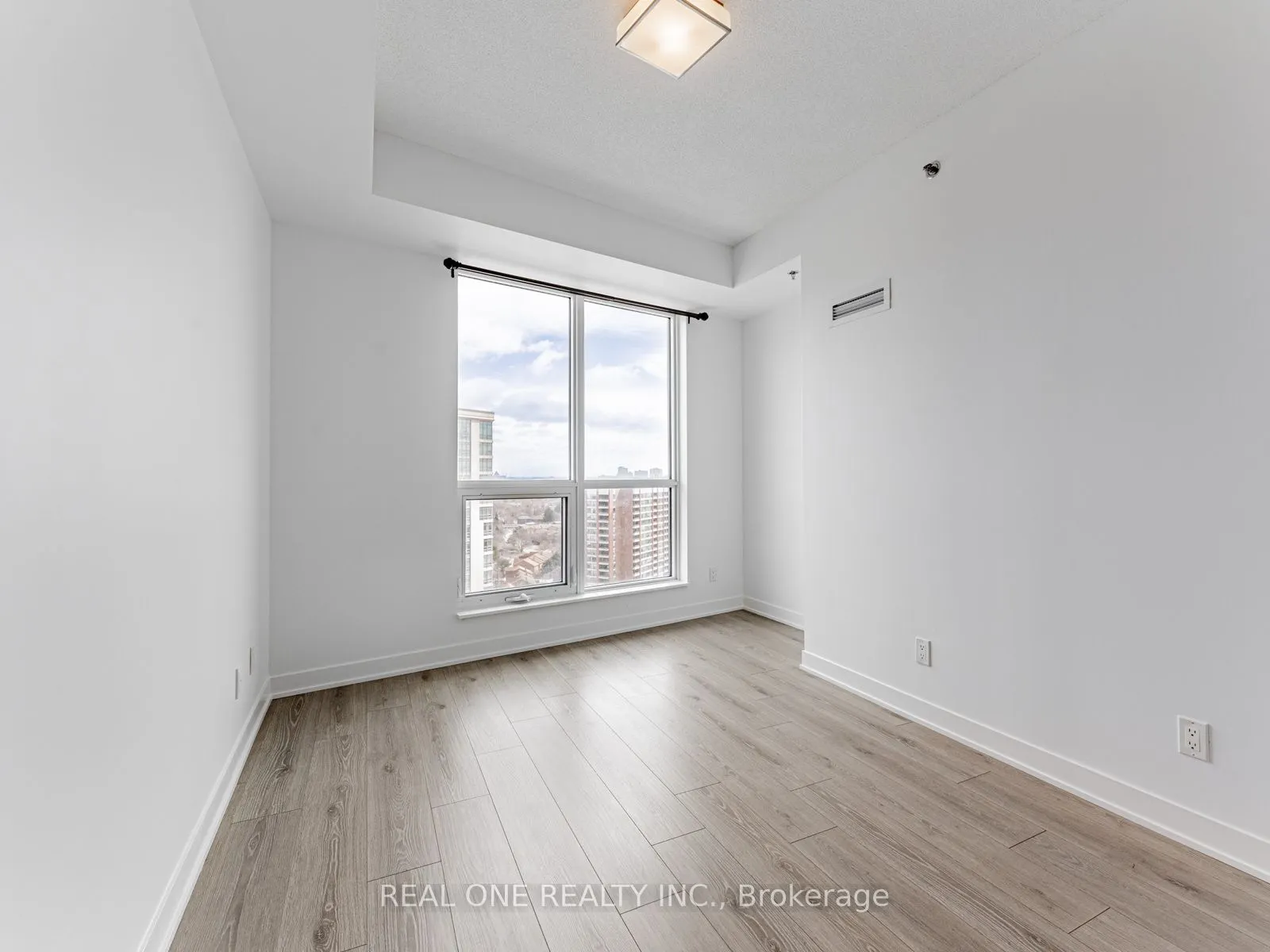 195 Bonis Avenue, #2206