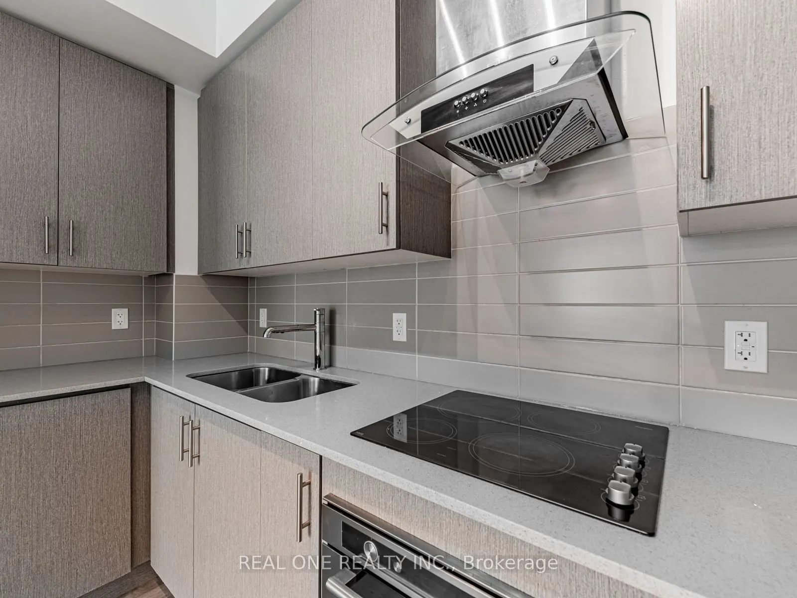 195 Bonis Avenue, #2206