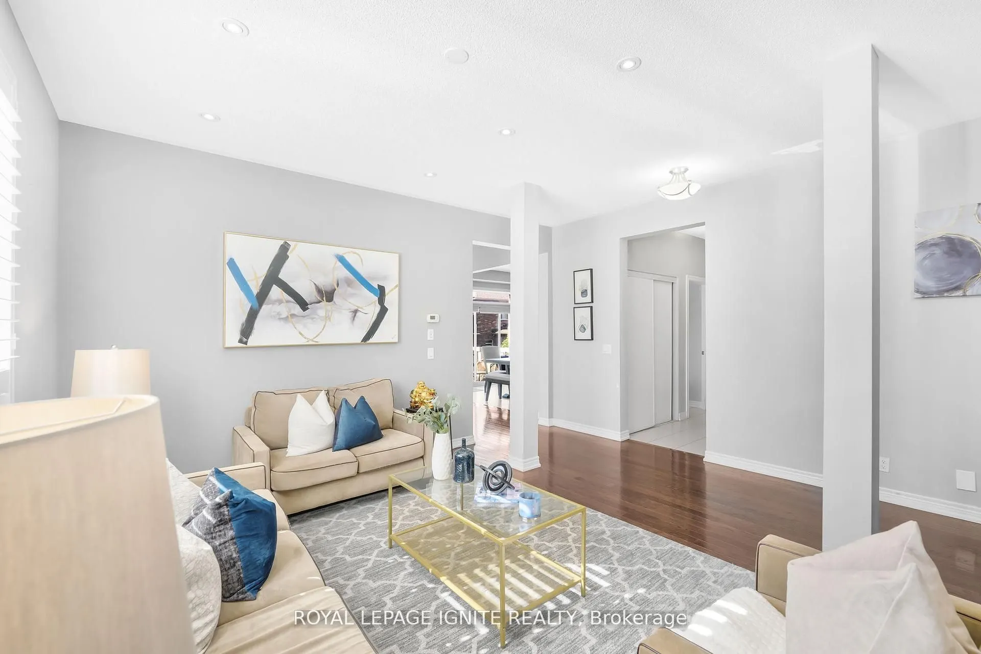 210 Blackwell Crescent