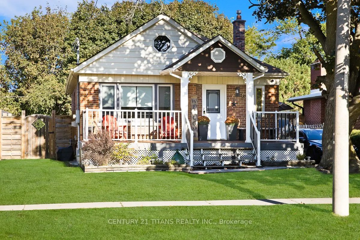 857 Masson Street