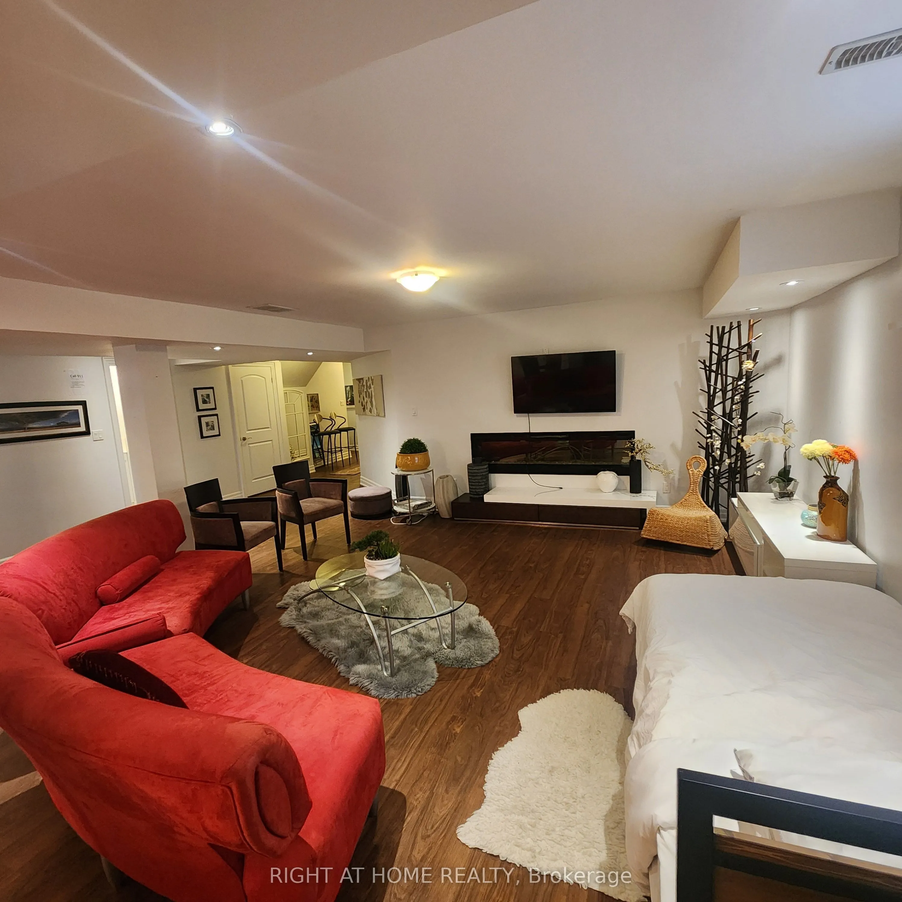 302 Aylesworth Avenue, #Basement