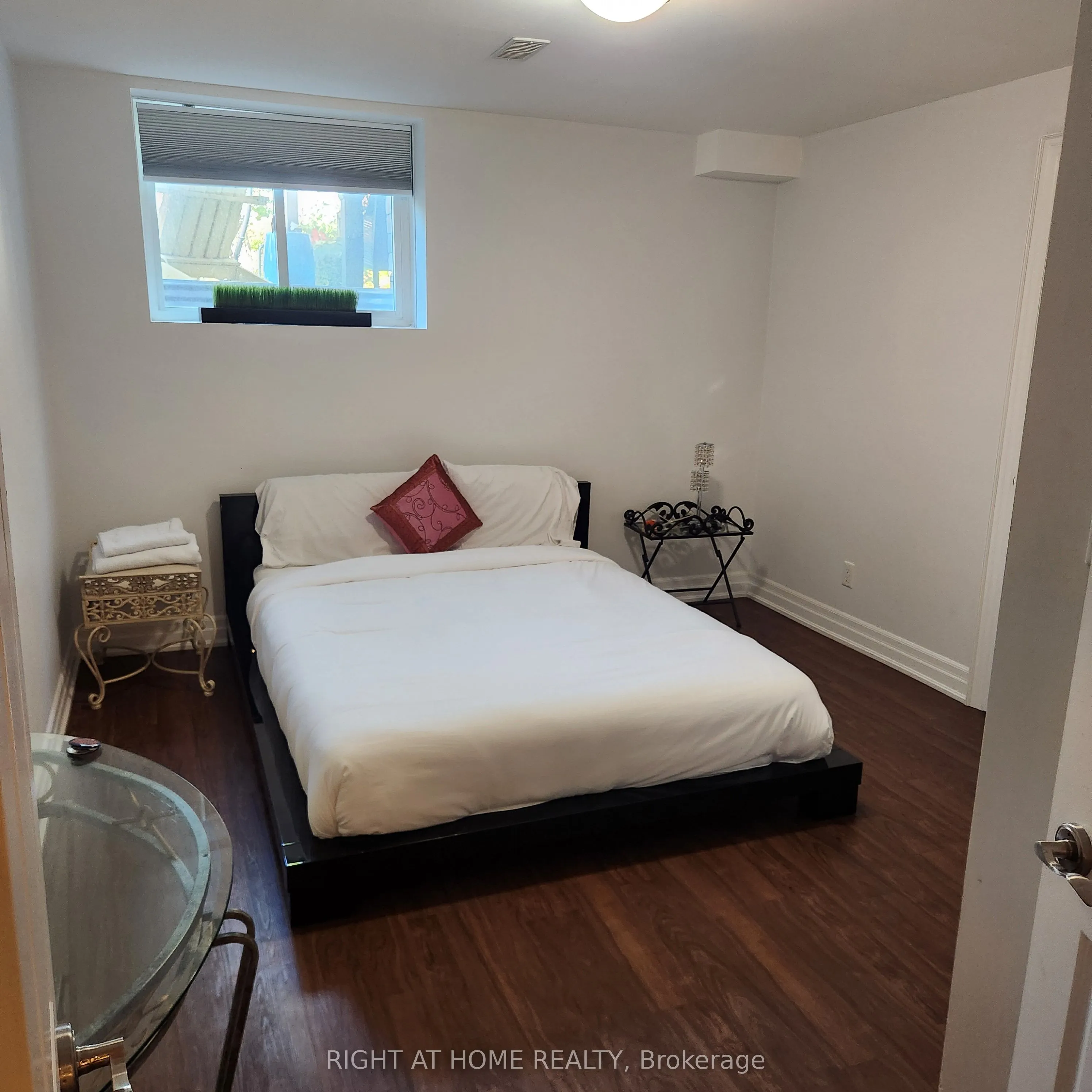 302 Aylesworth Avenue, #Basement