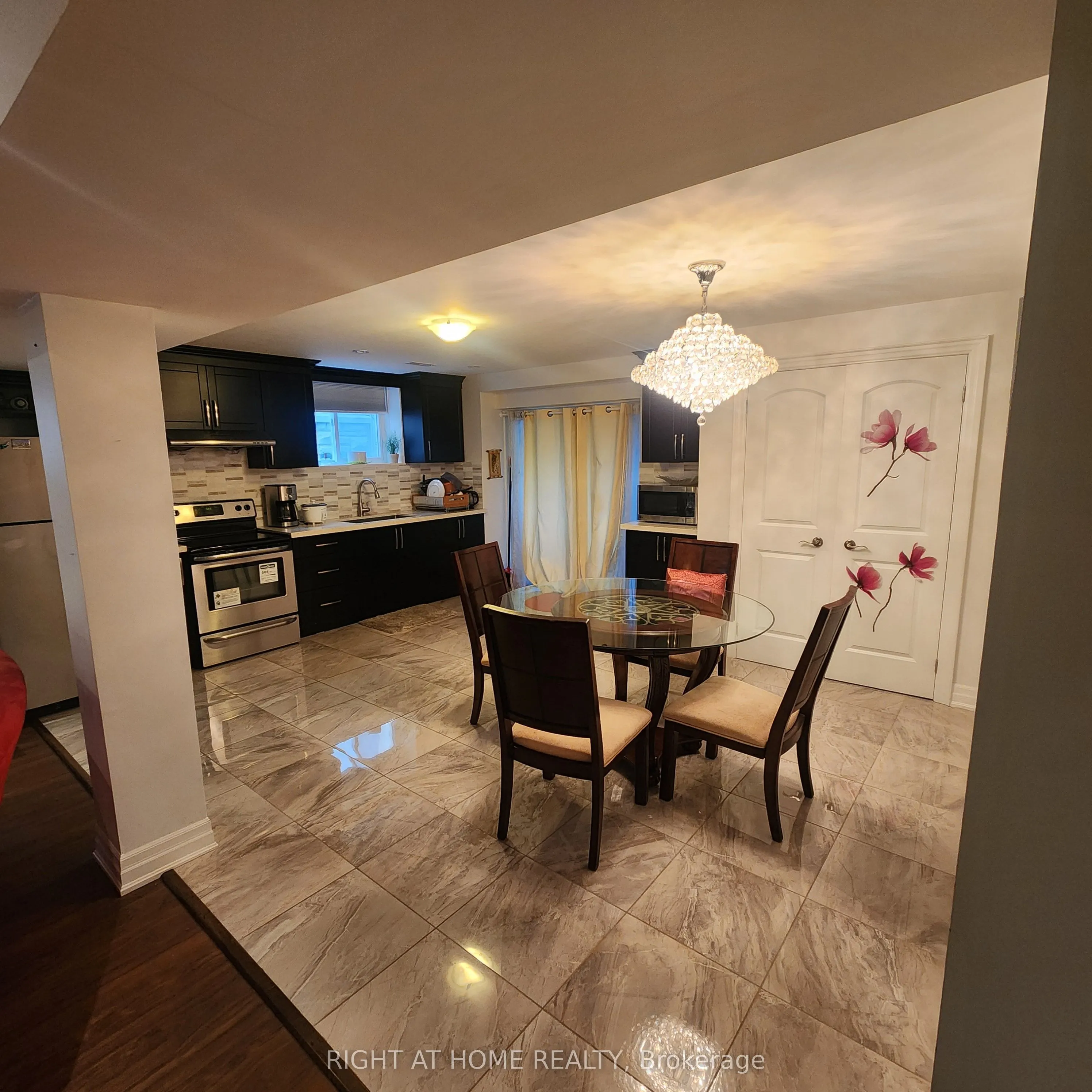 302 Aylesworth Avenue, #Basement