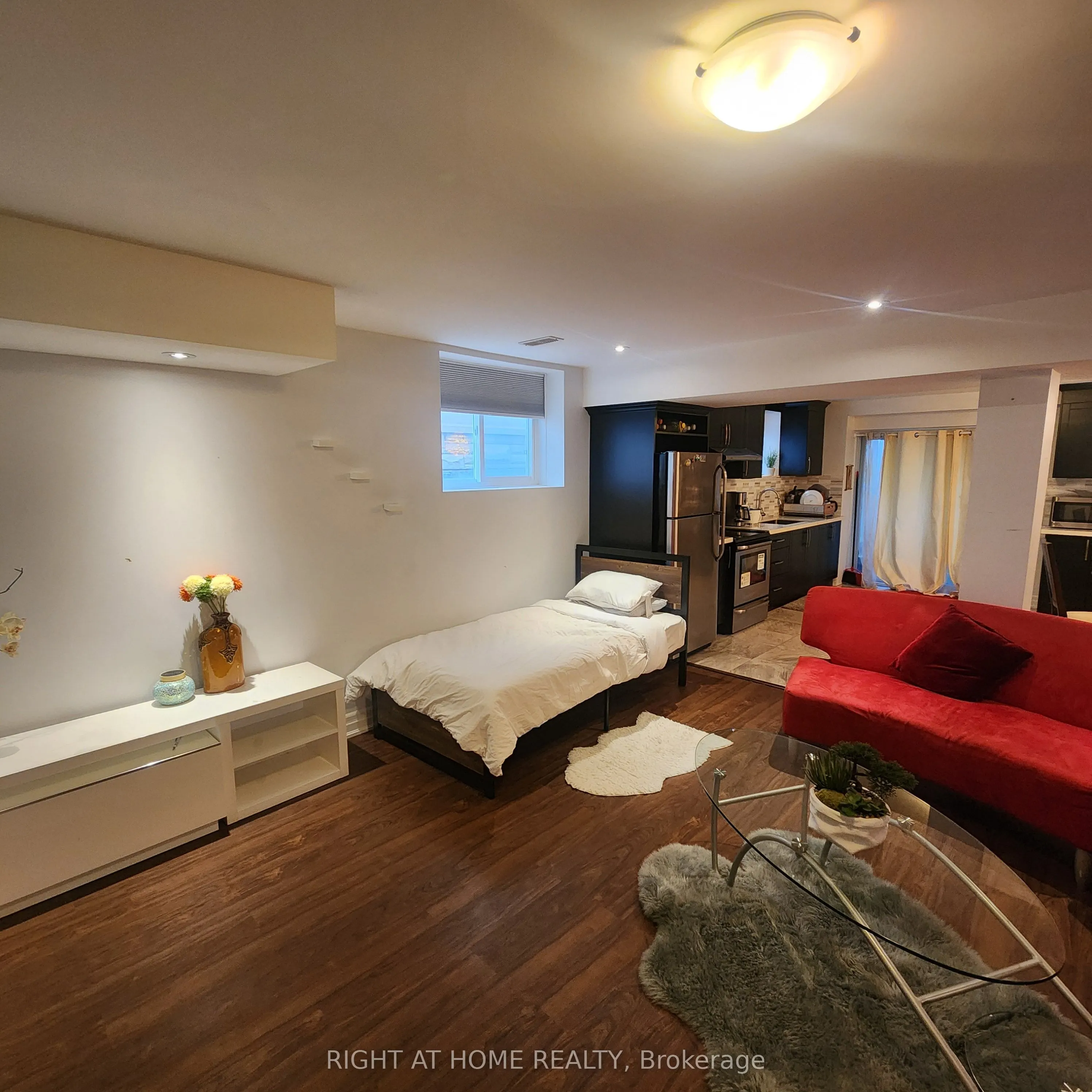 302 Aylesworth Avenue, #Basement