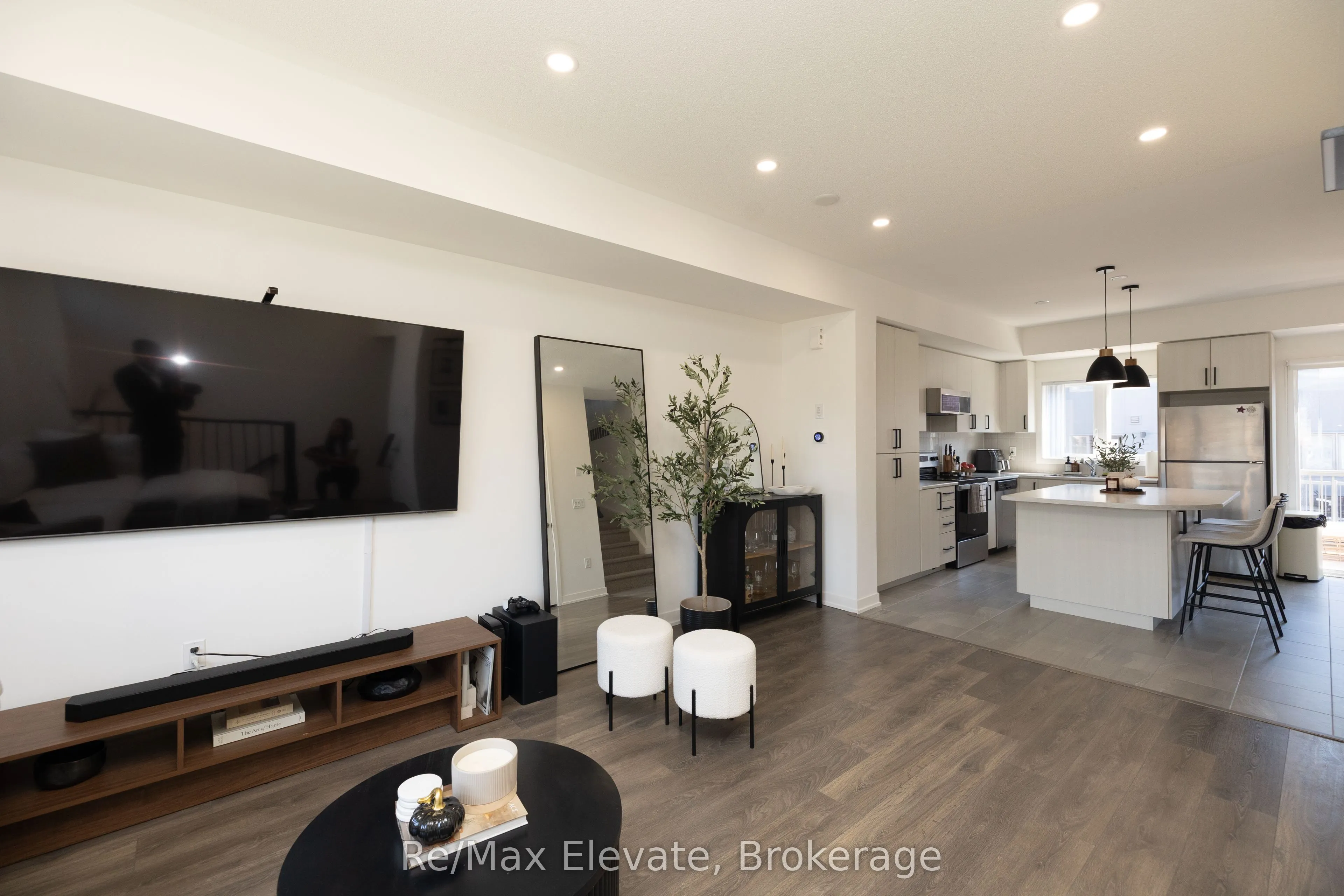1525 Kingston Road, #510