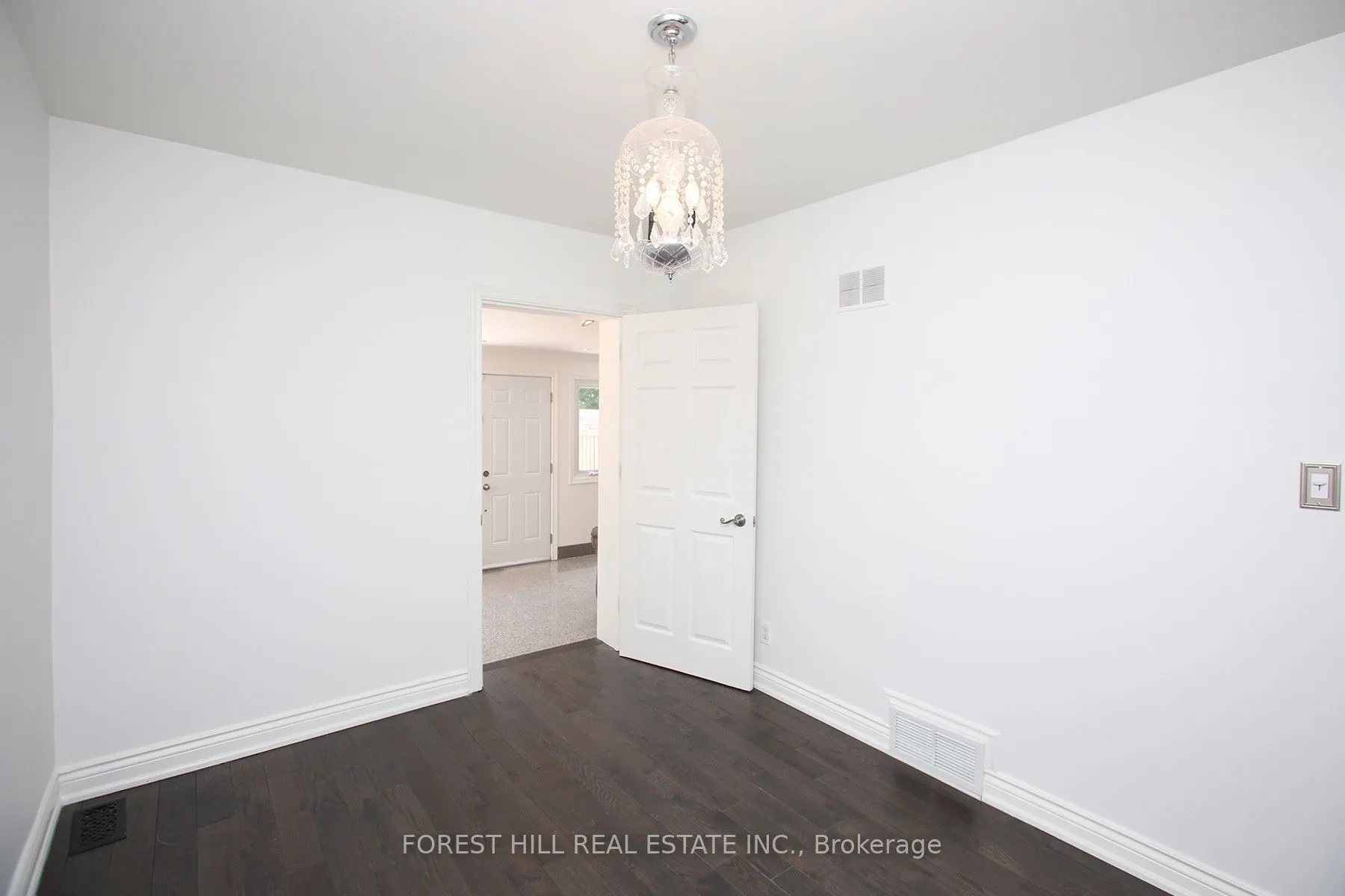 21 Presteign Avenue