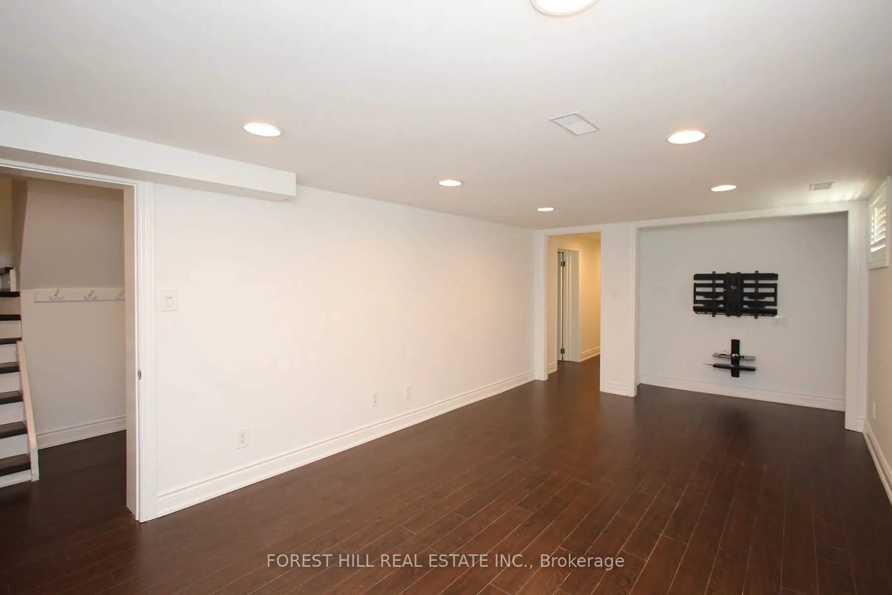 21 Presteign Avenue