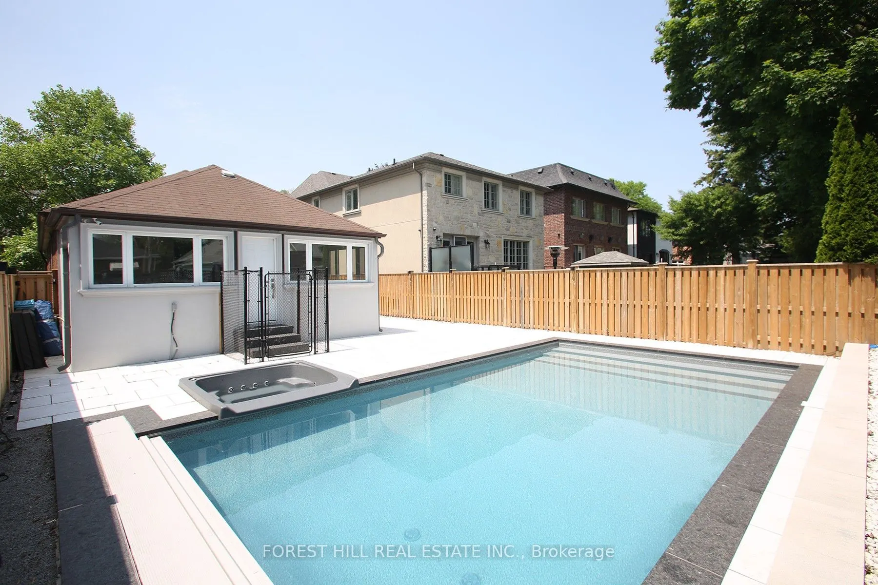 21 Presteign Avenue