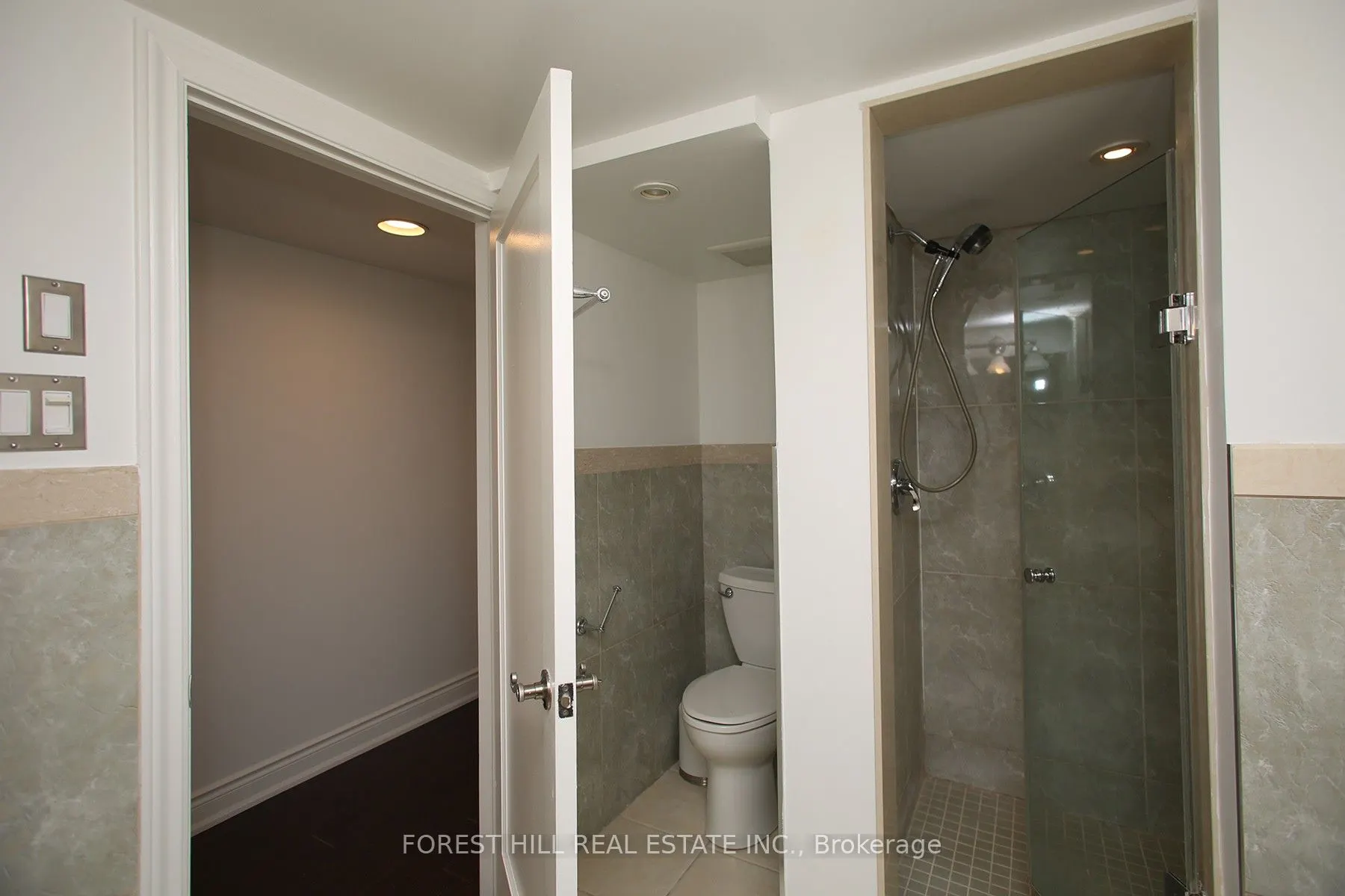 21 Presteign Avenue