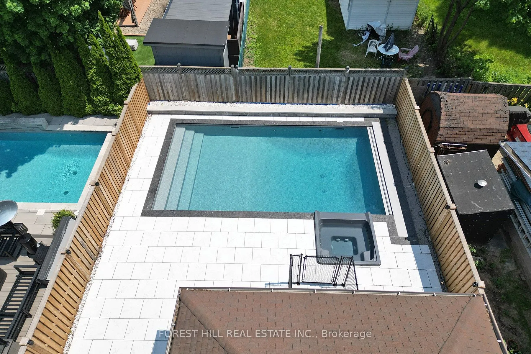 21 Presteign Avenue