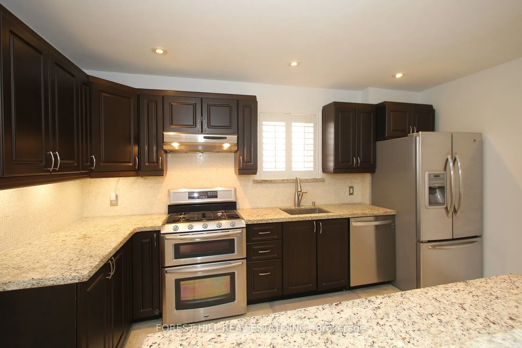 21 Presteign Avenue