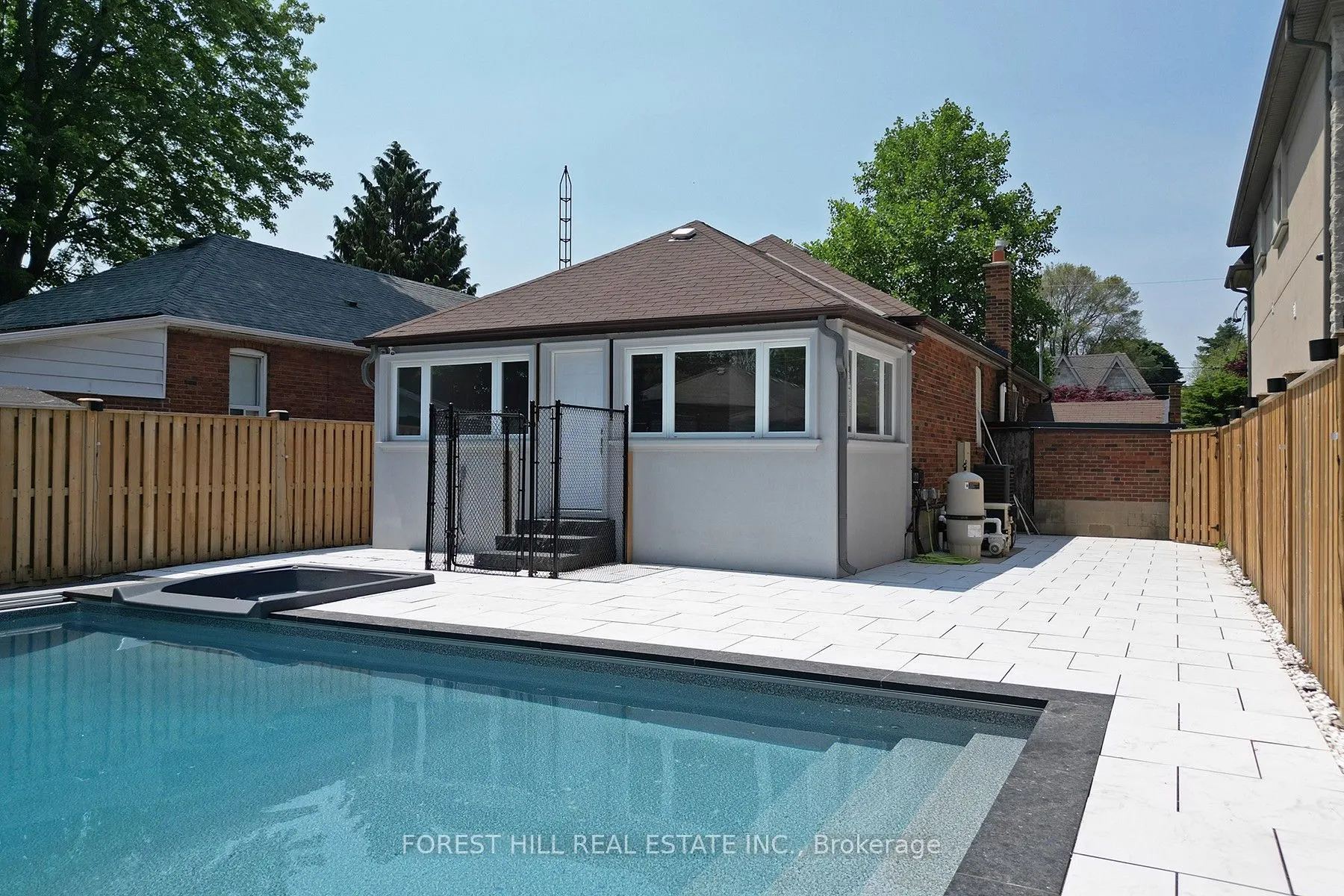 21 Presteign Avenue
