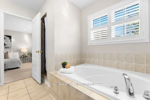 62 Ipswich Place