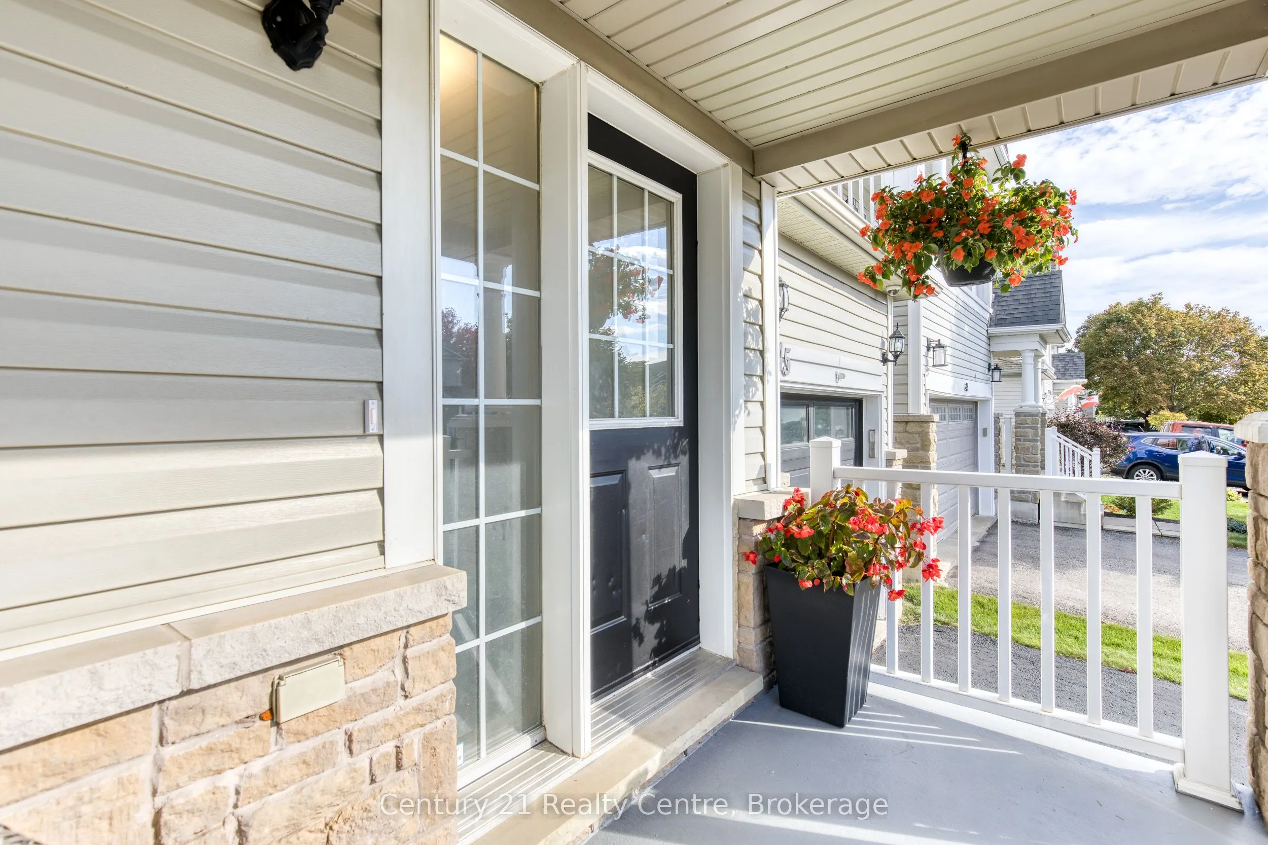 45 Hatch Street E