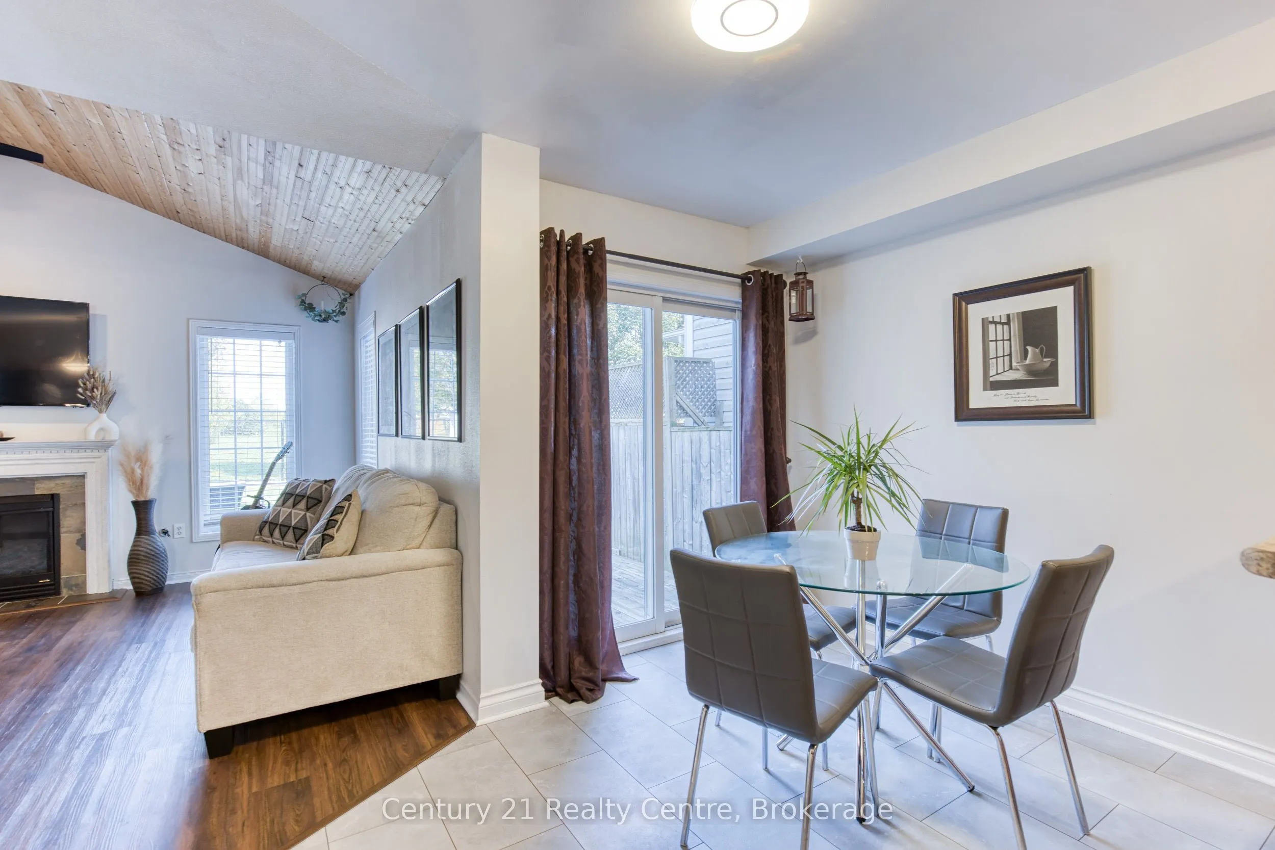 45 Hatch Street E