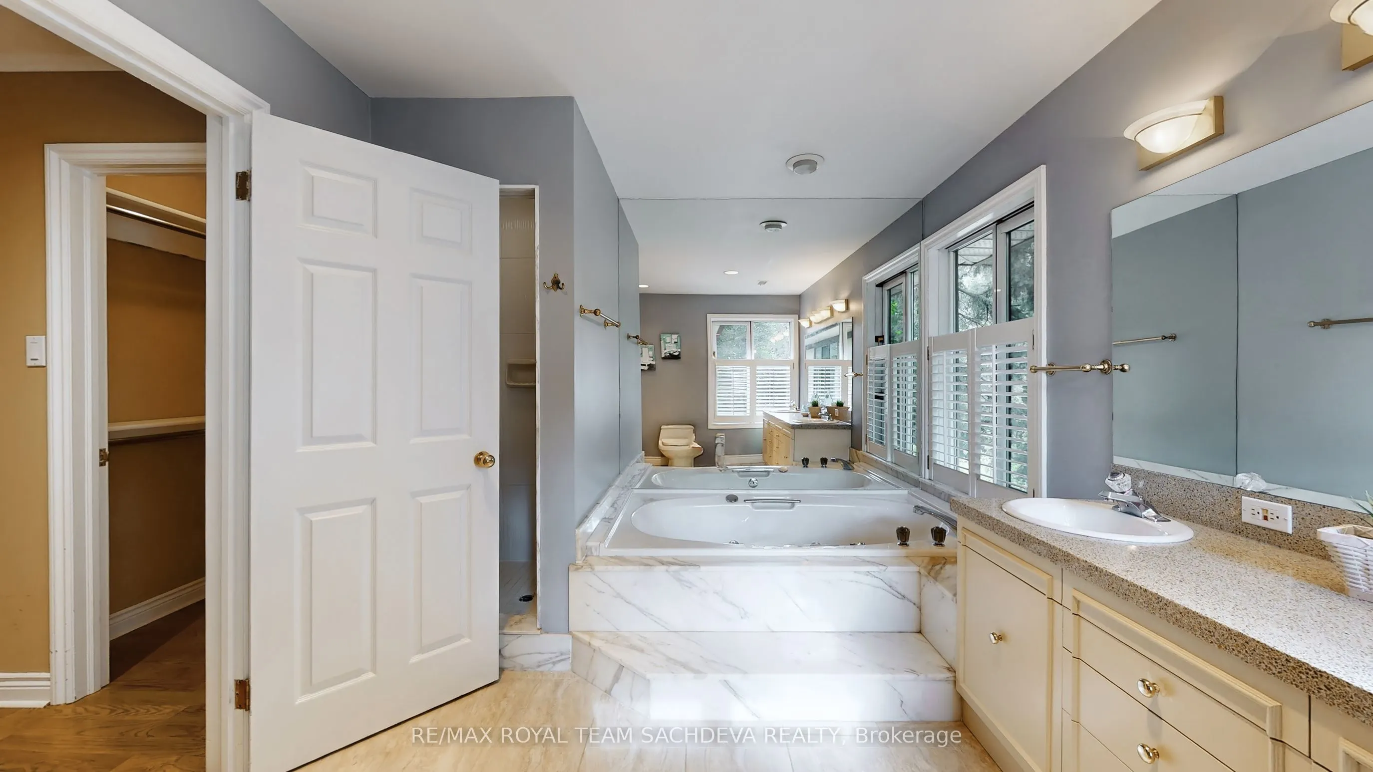 27 Orchard Park Drive