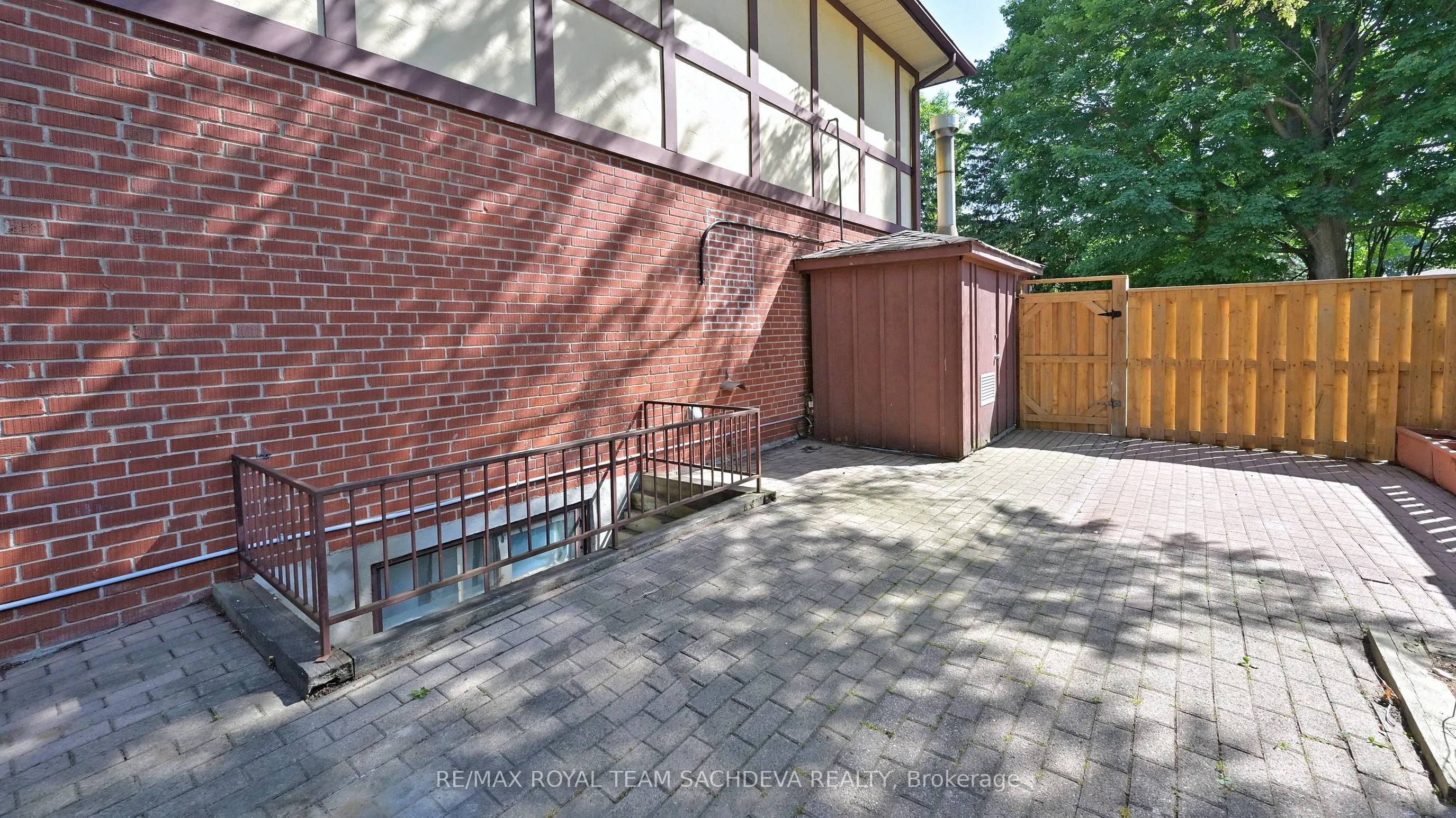 27 Orchard Park Drive