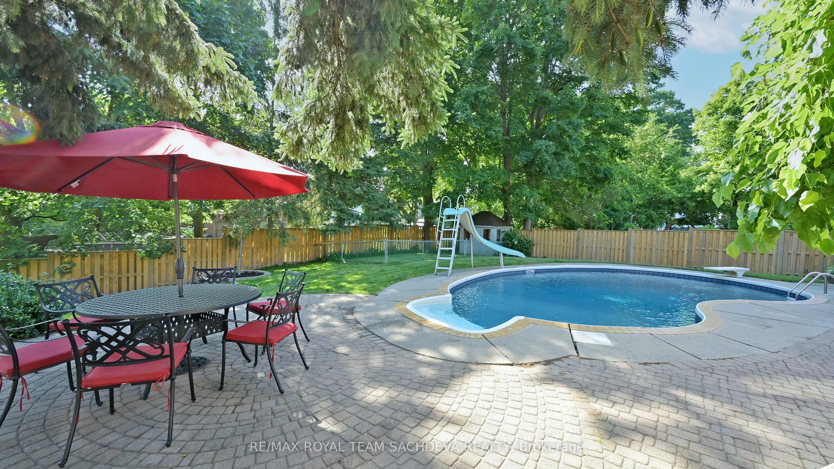 27 Orchard Park Drive
