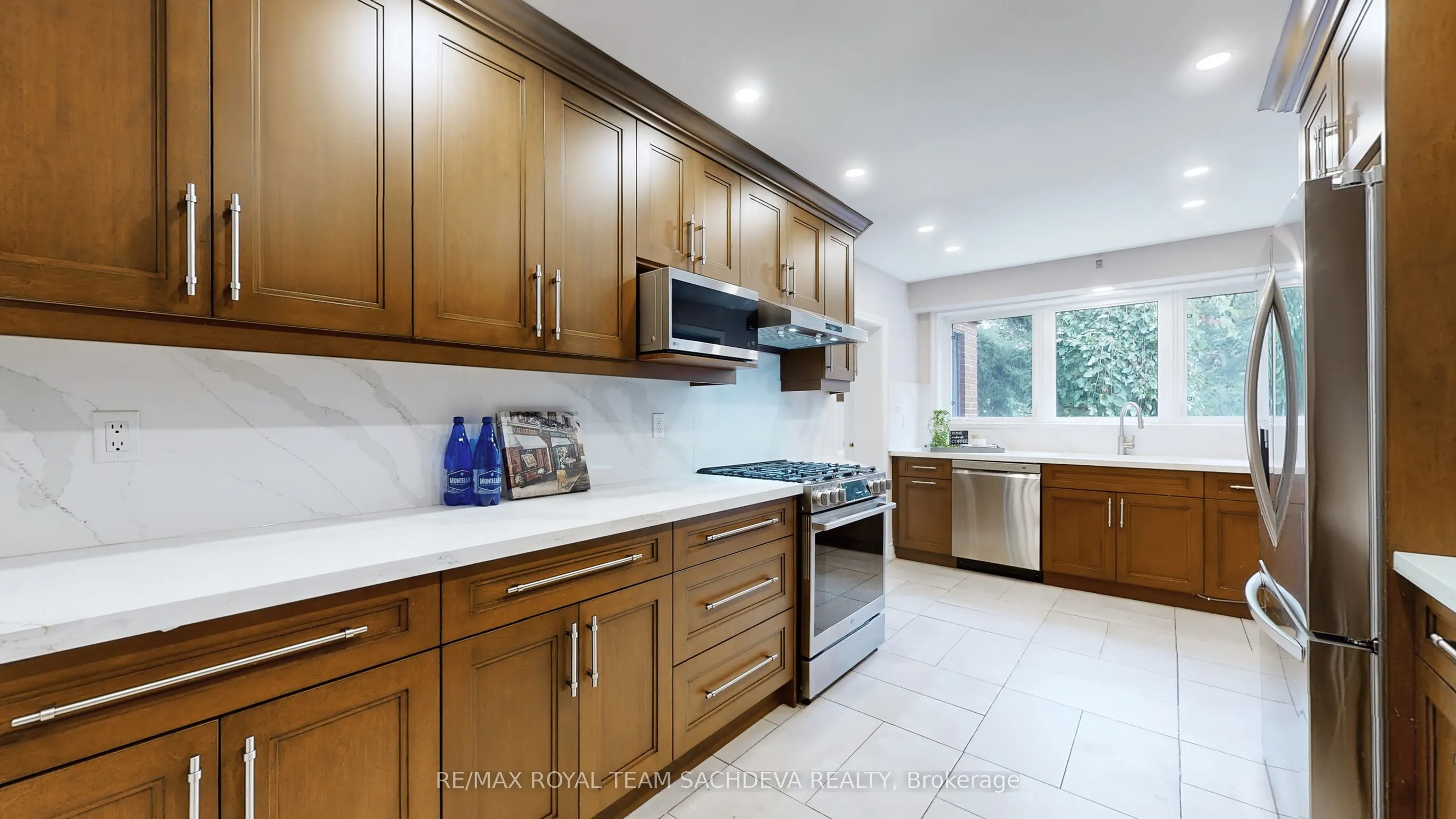 27 Orchard Park Drive
