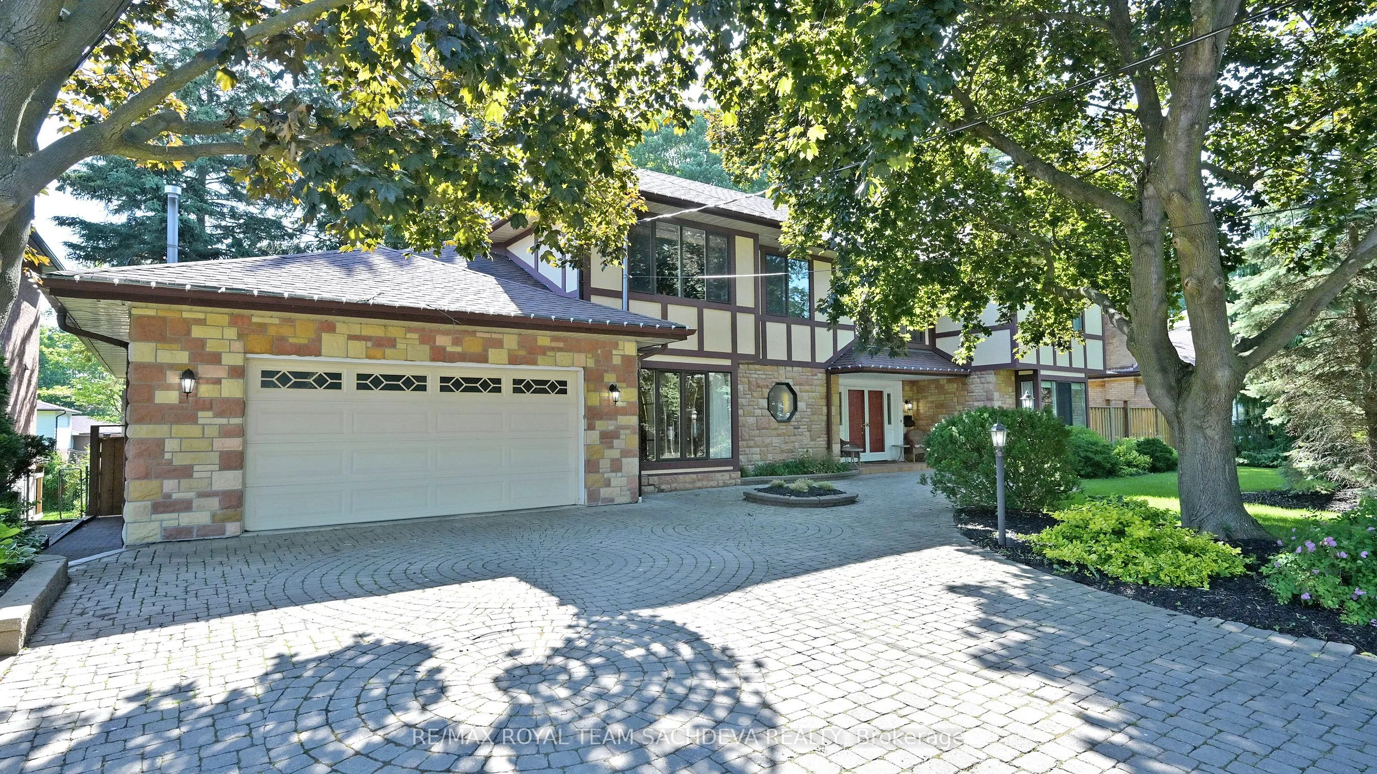 27 Orchard Park Drive