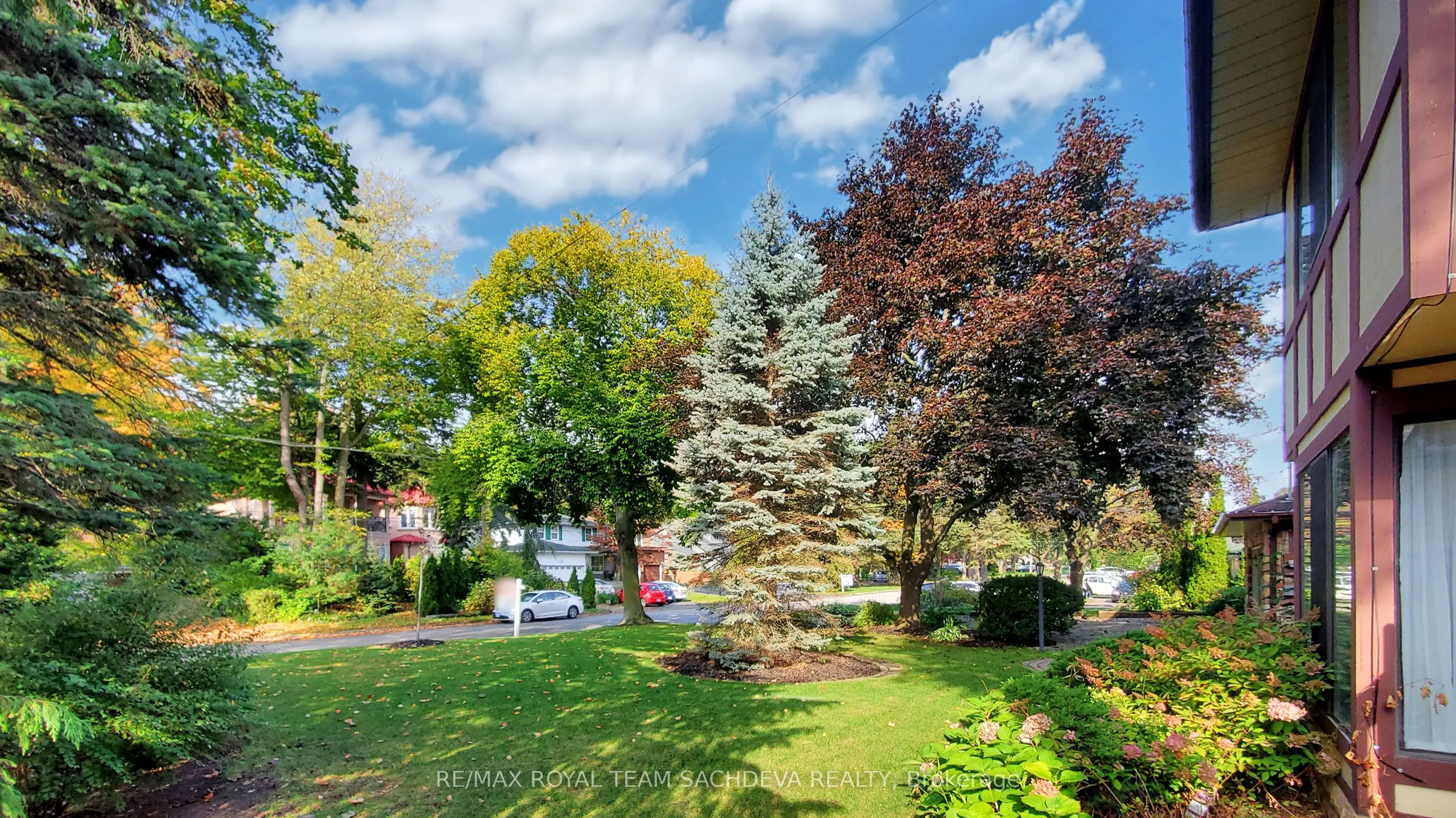 27 Orchard Park Drive
