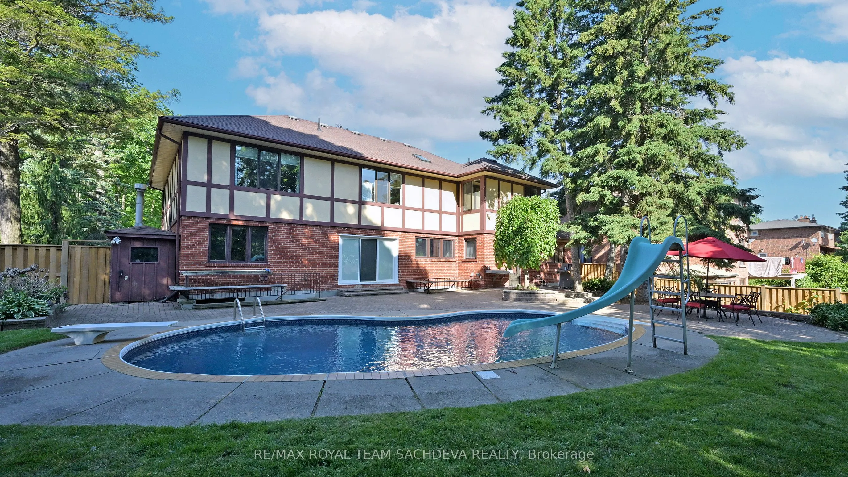 27 Orchard Park Drive