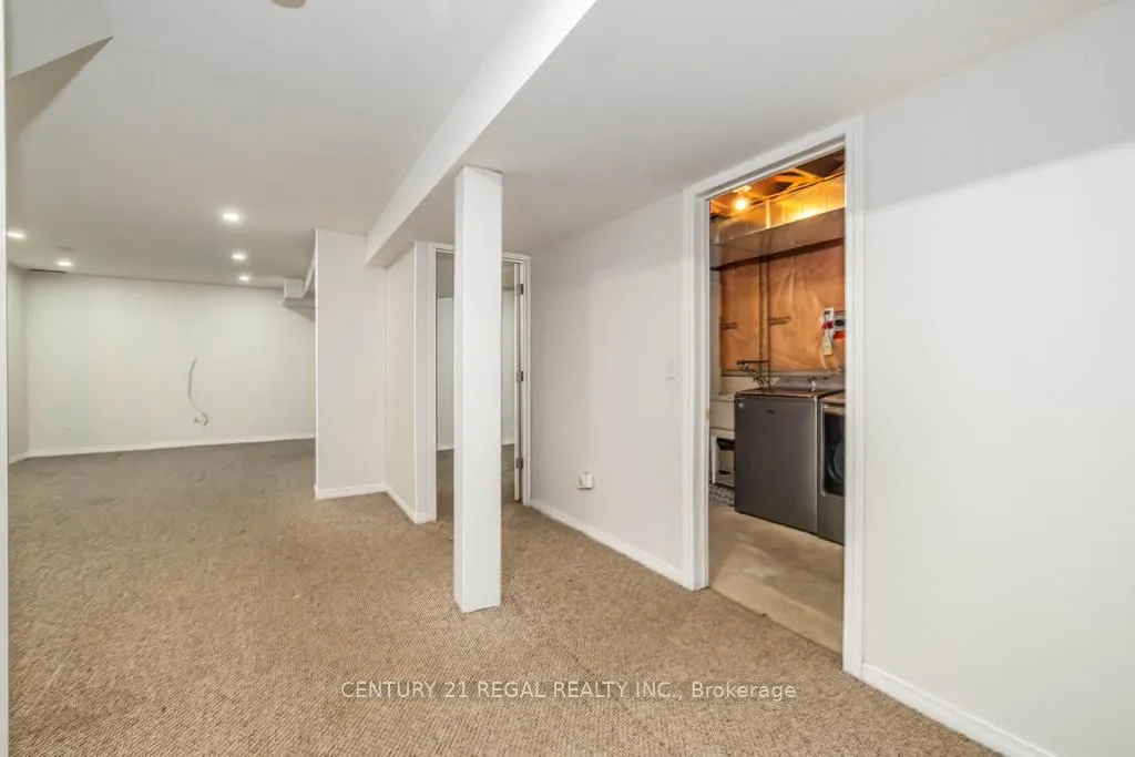 12 Salt Drive