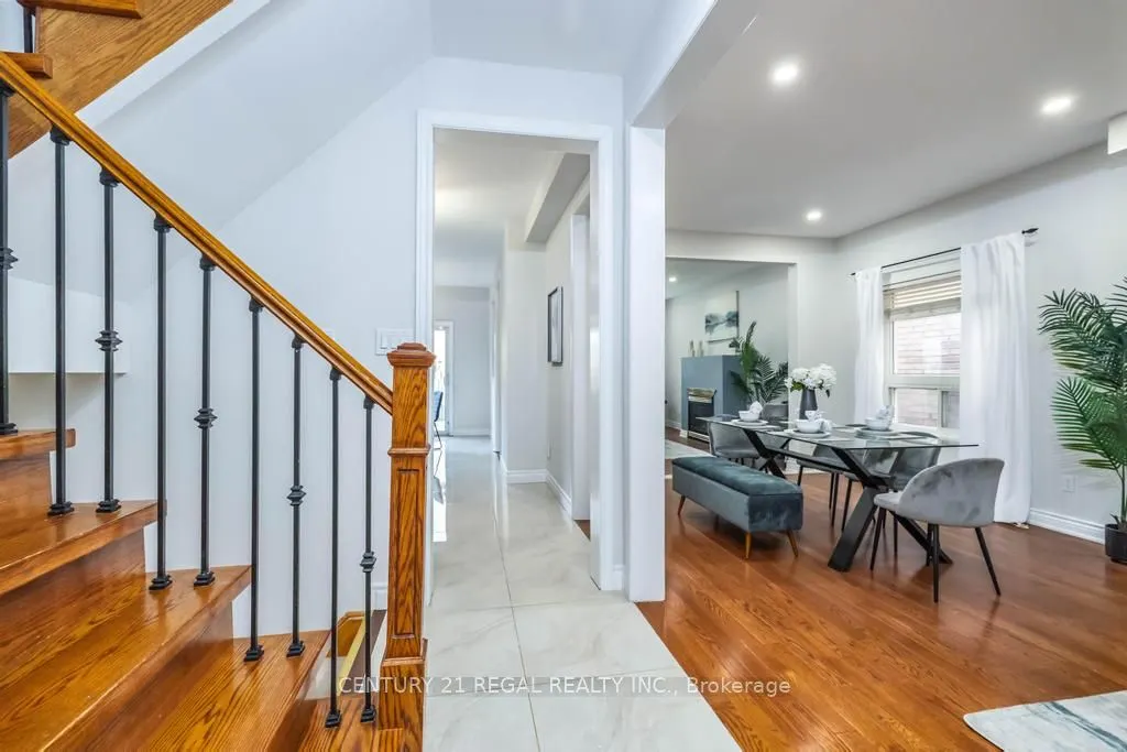 12 Salt Drive