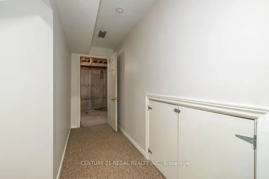12 Salt Drive
