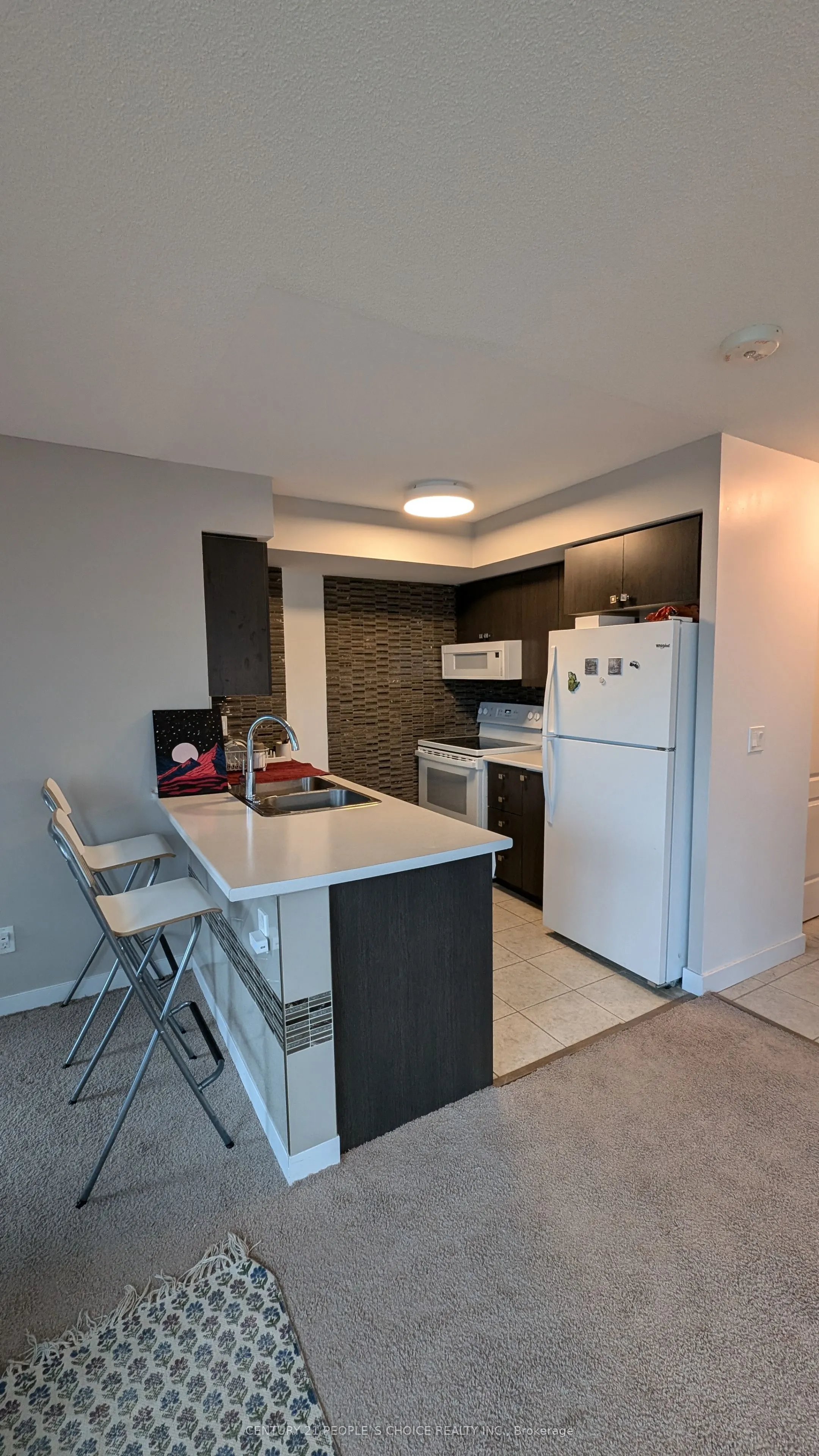 8 Trent Avenue, #324