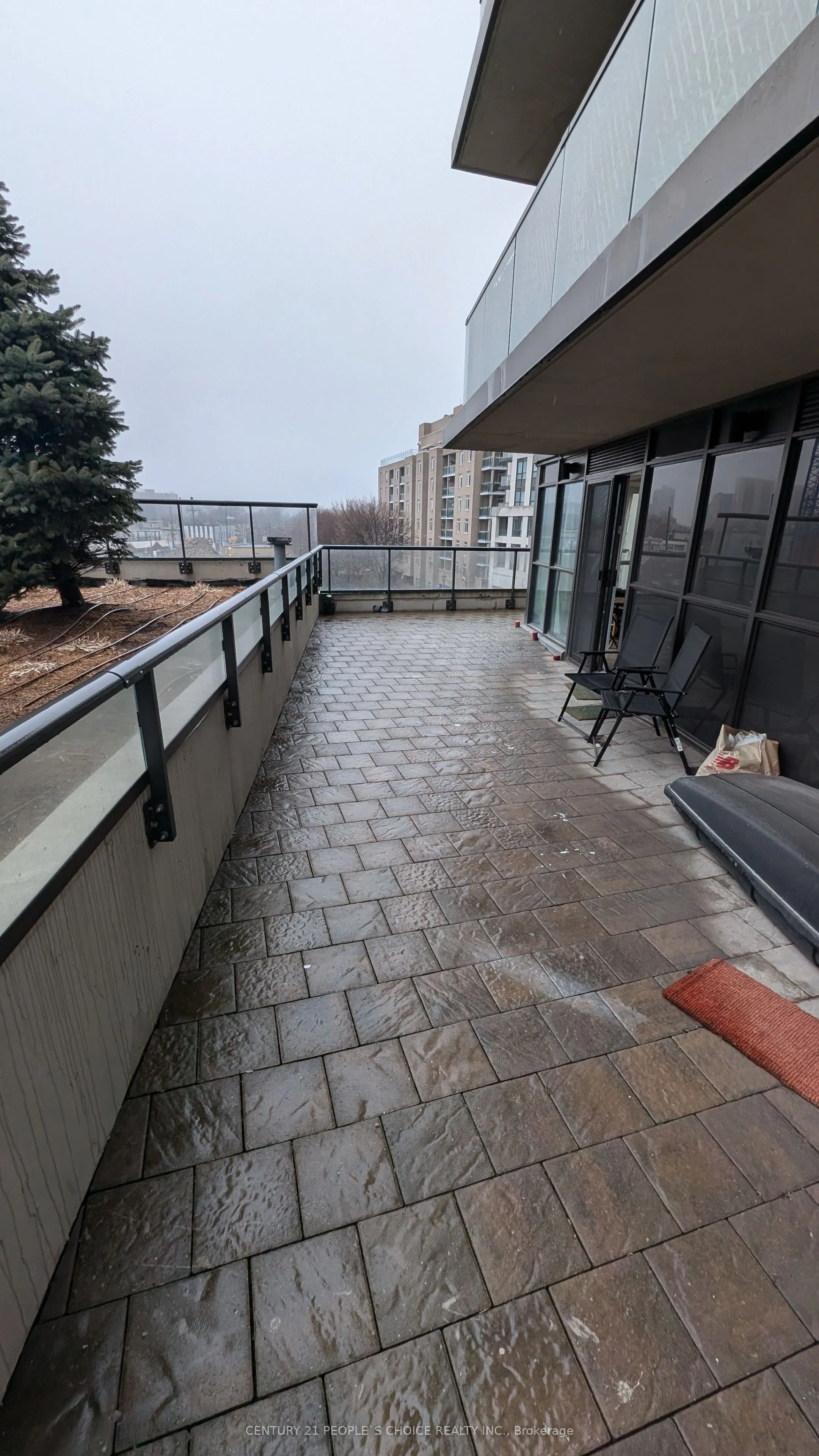 8 Trent Avenue, #324