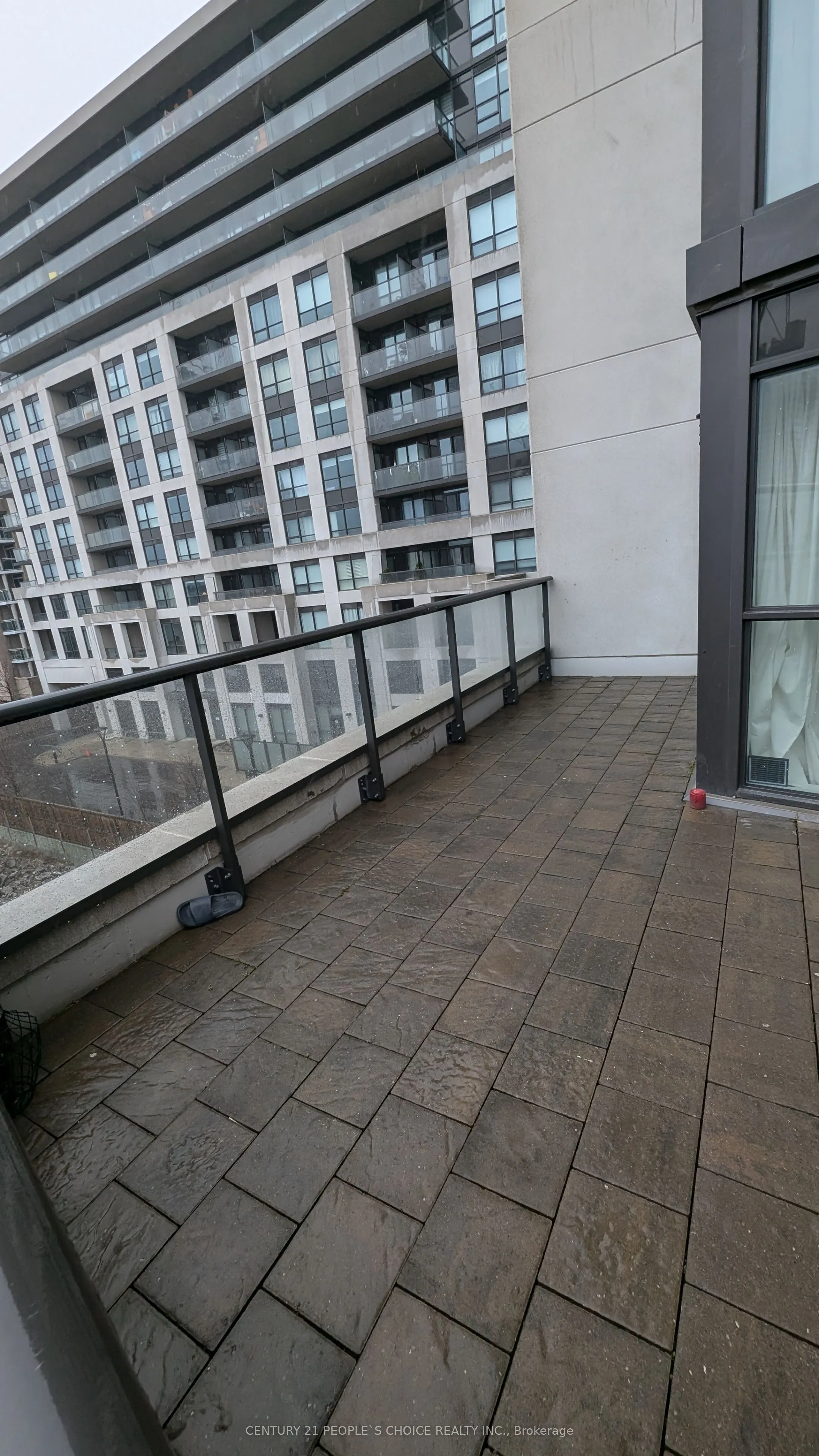 8 Trent Avenue, #324