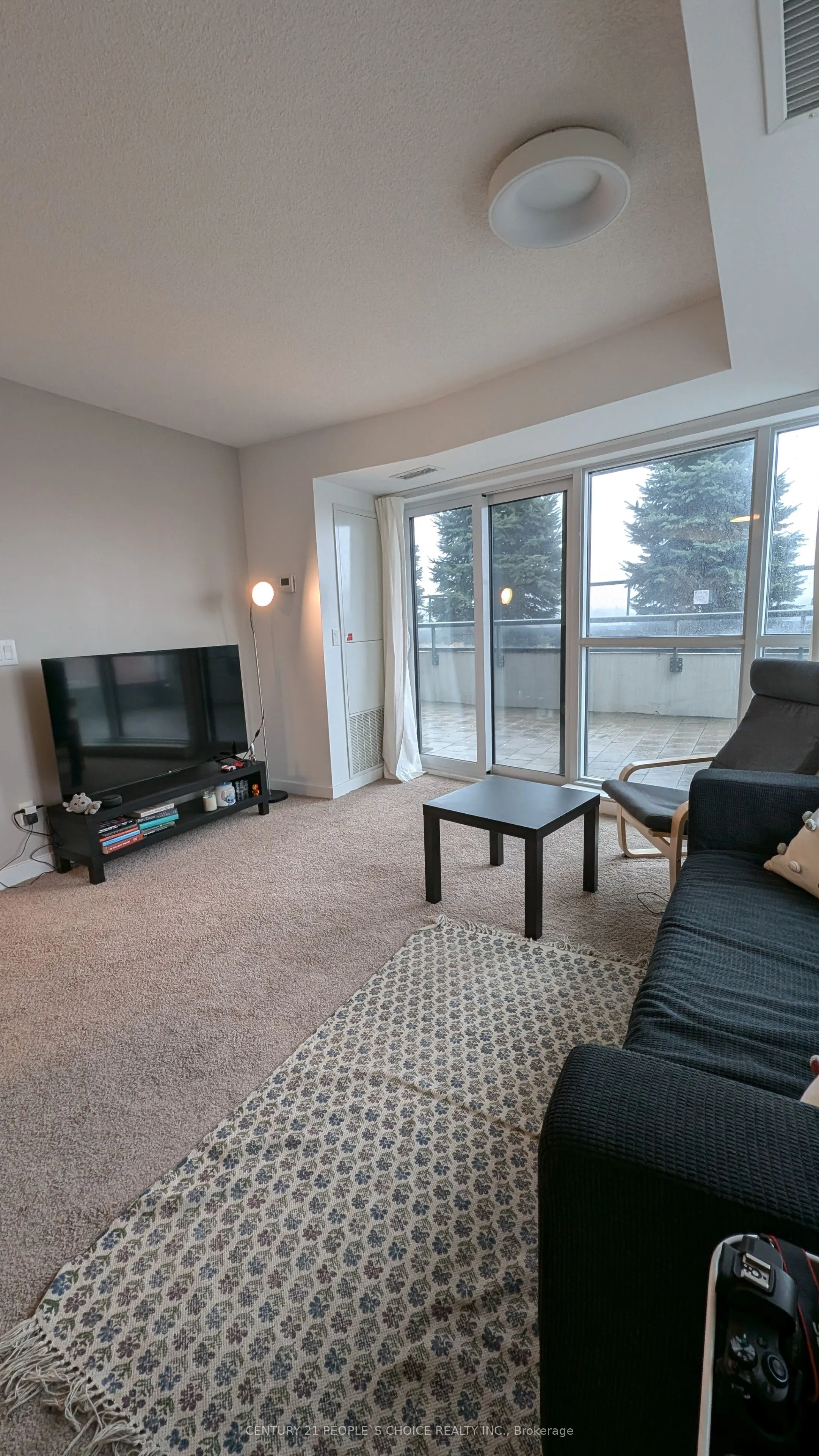 8 Trent Avenue, #324