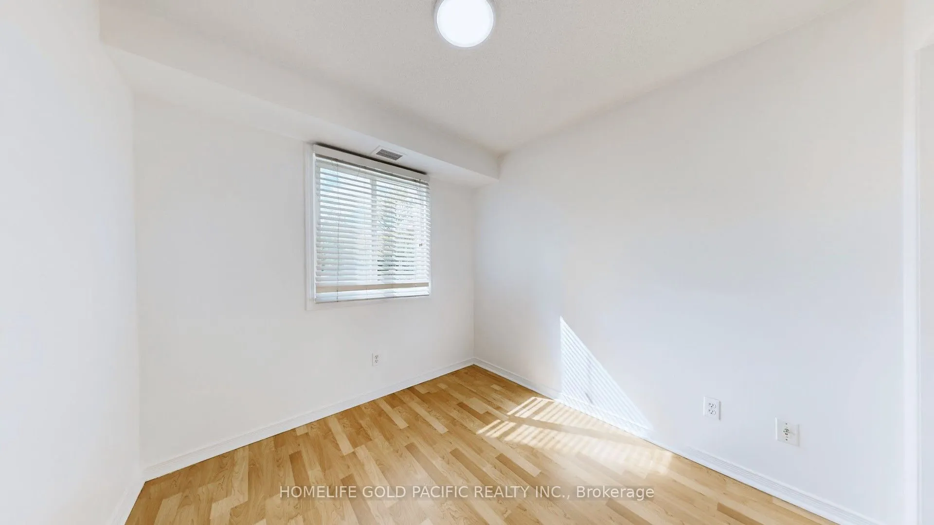 684 Warden Avenue, #102