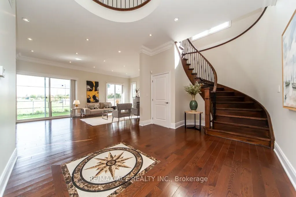 11 Ashdean Drive