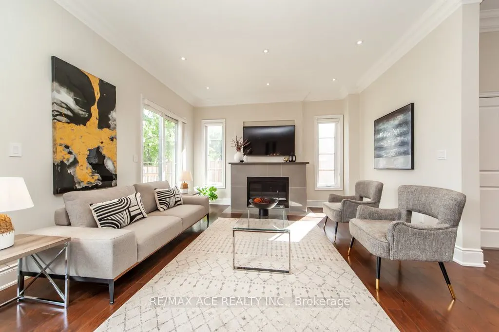 11 Ashdean Drive