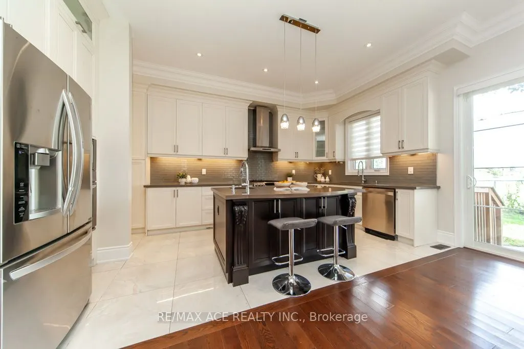 11 Ashdean Drive